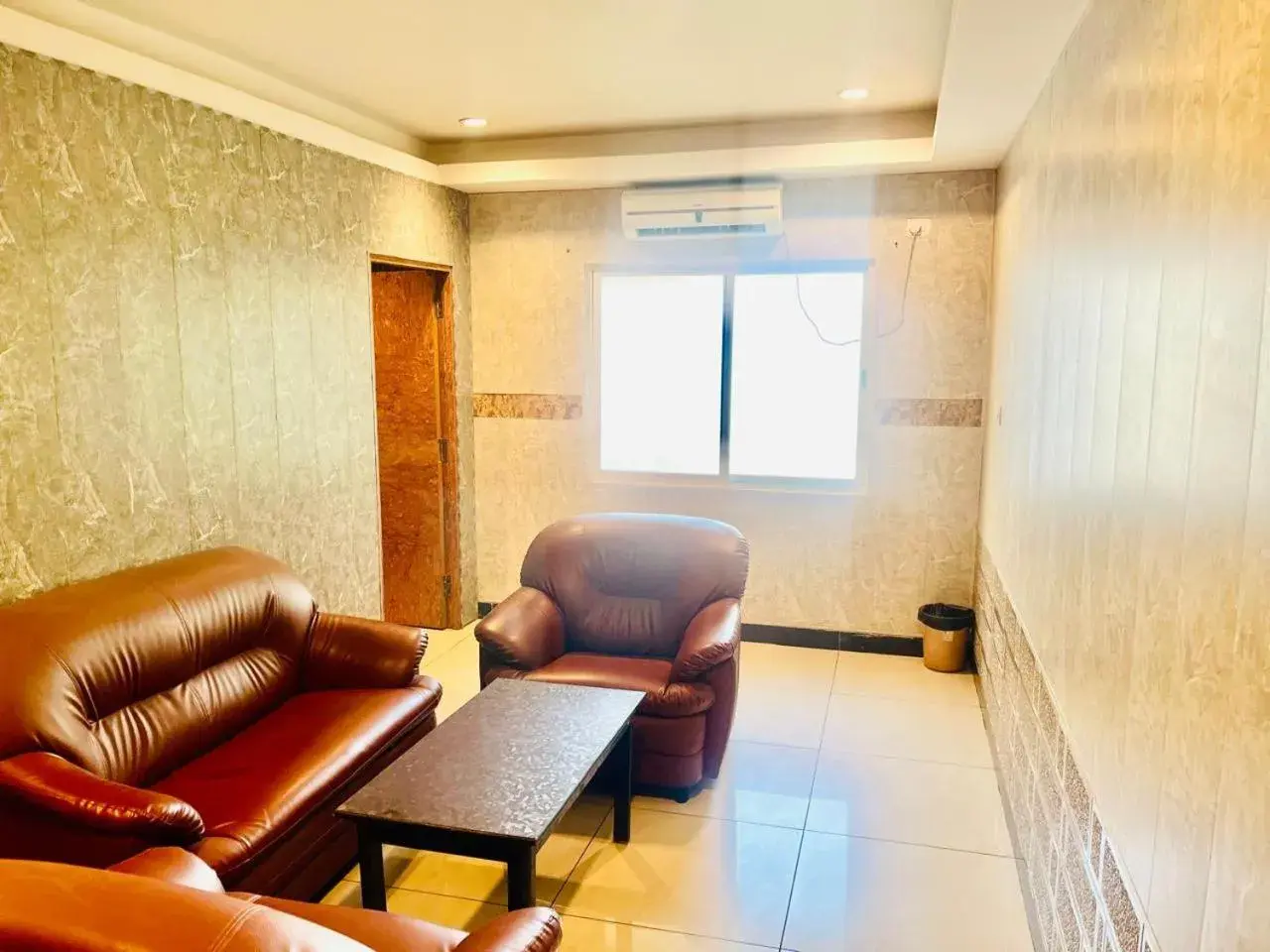 the HOTEL RL GRAND the HOTEL RL GRAND