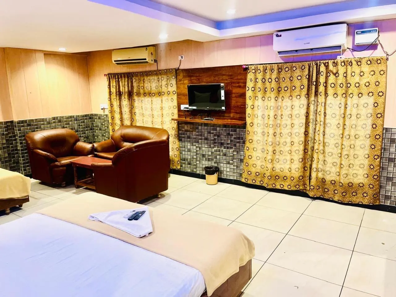 Bed in the HOTEL RL GRAND