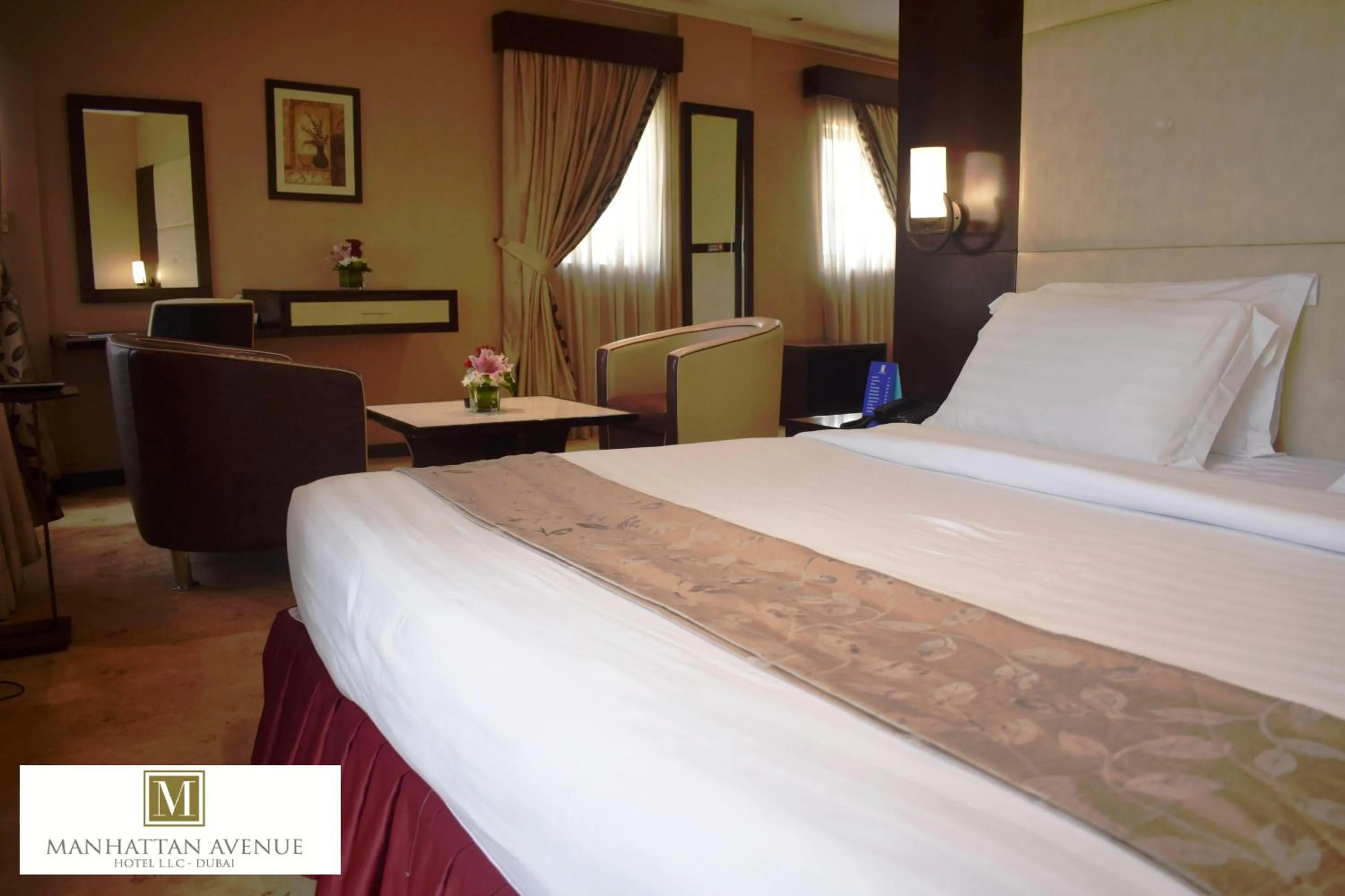 Bedroom, Bed in Manhattan Avenue Hotel