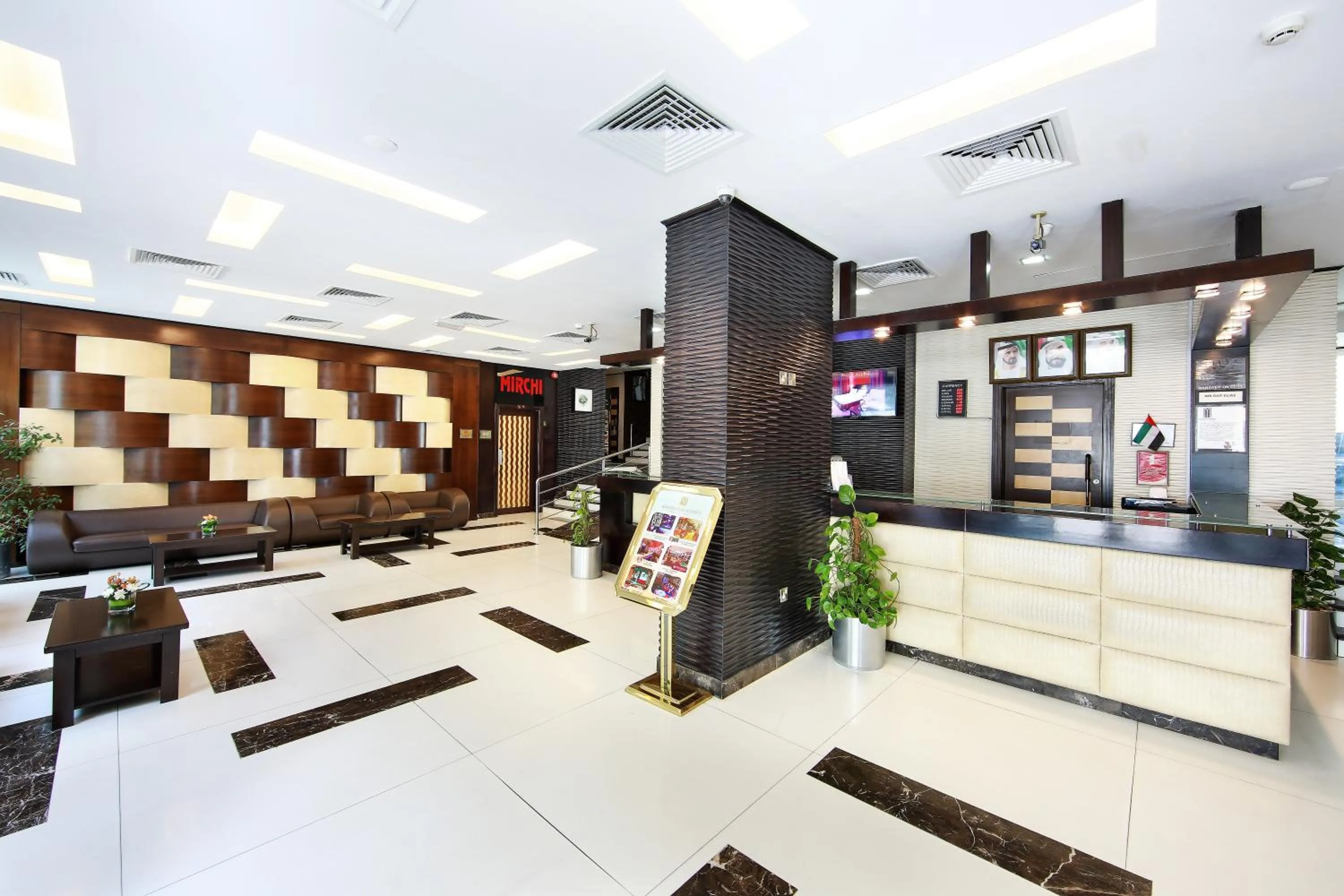 Lobby or reception in Manhattan Avenue Hotel