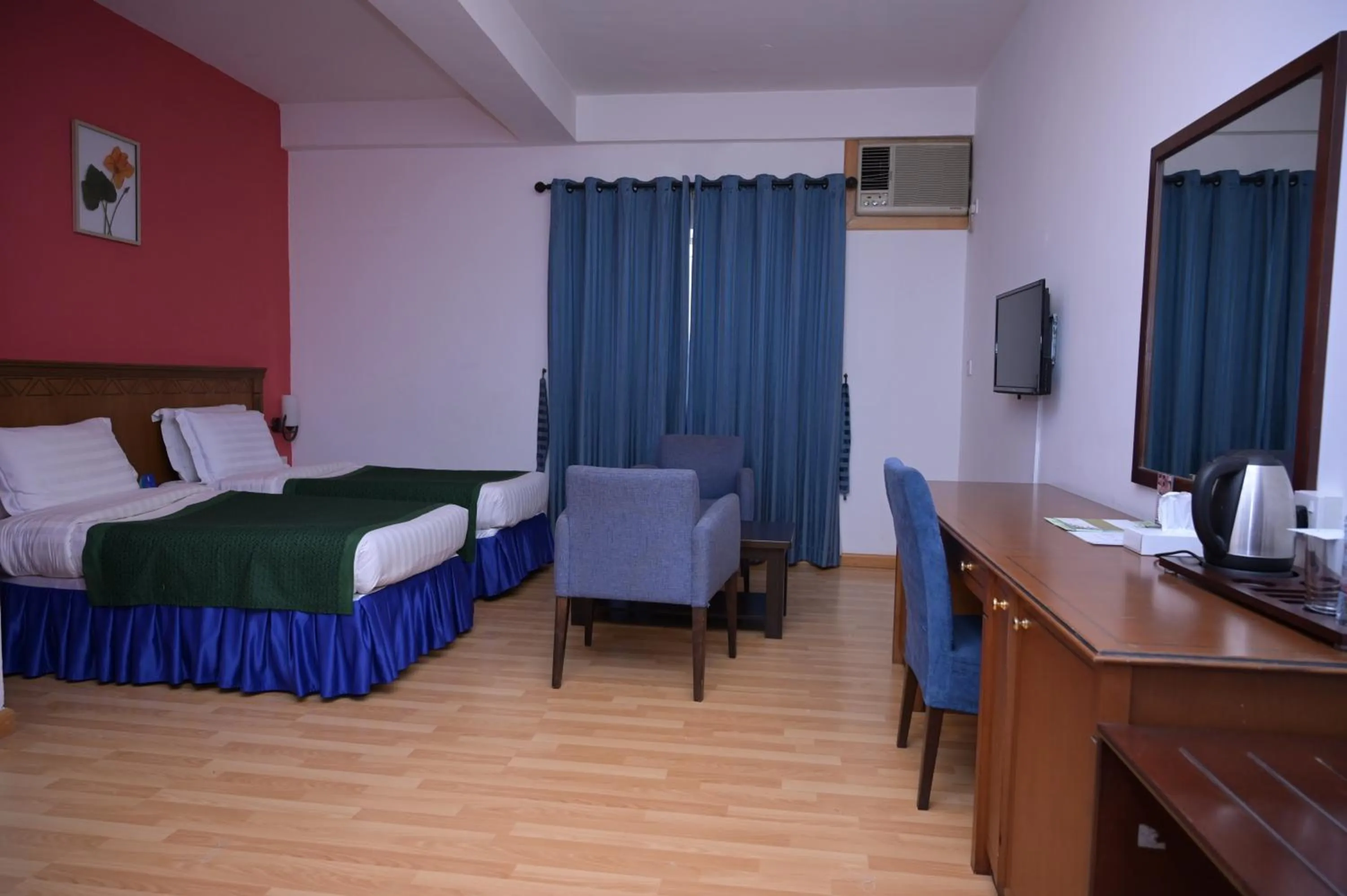 Bedroom, Bed in Manhattan Avenue Hotel