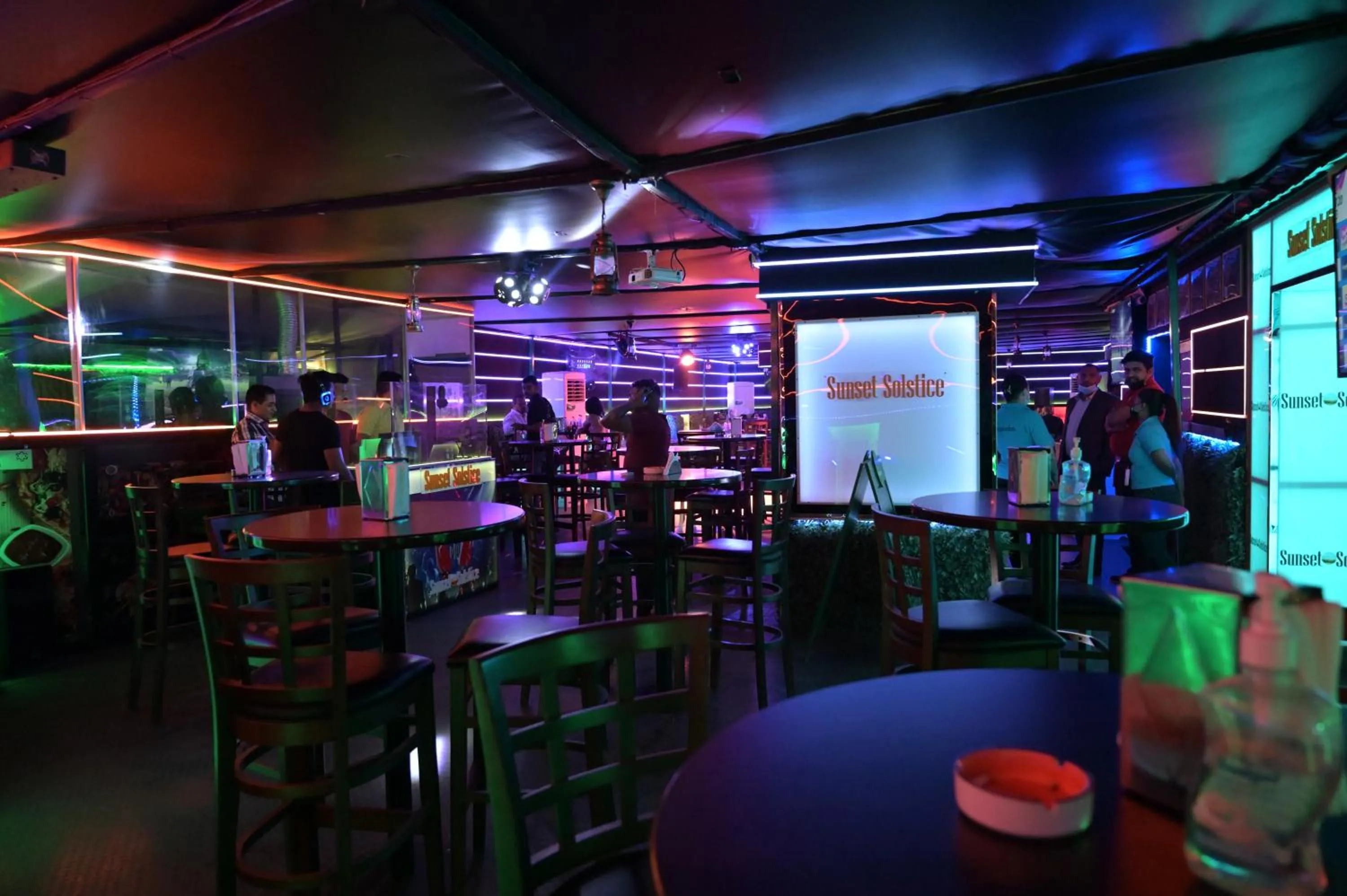 Lounge or bar in Manhattan Avenue Hotel