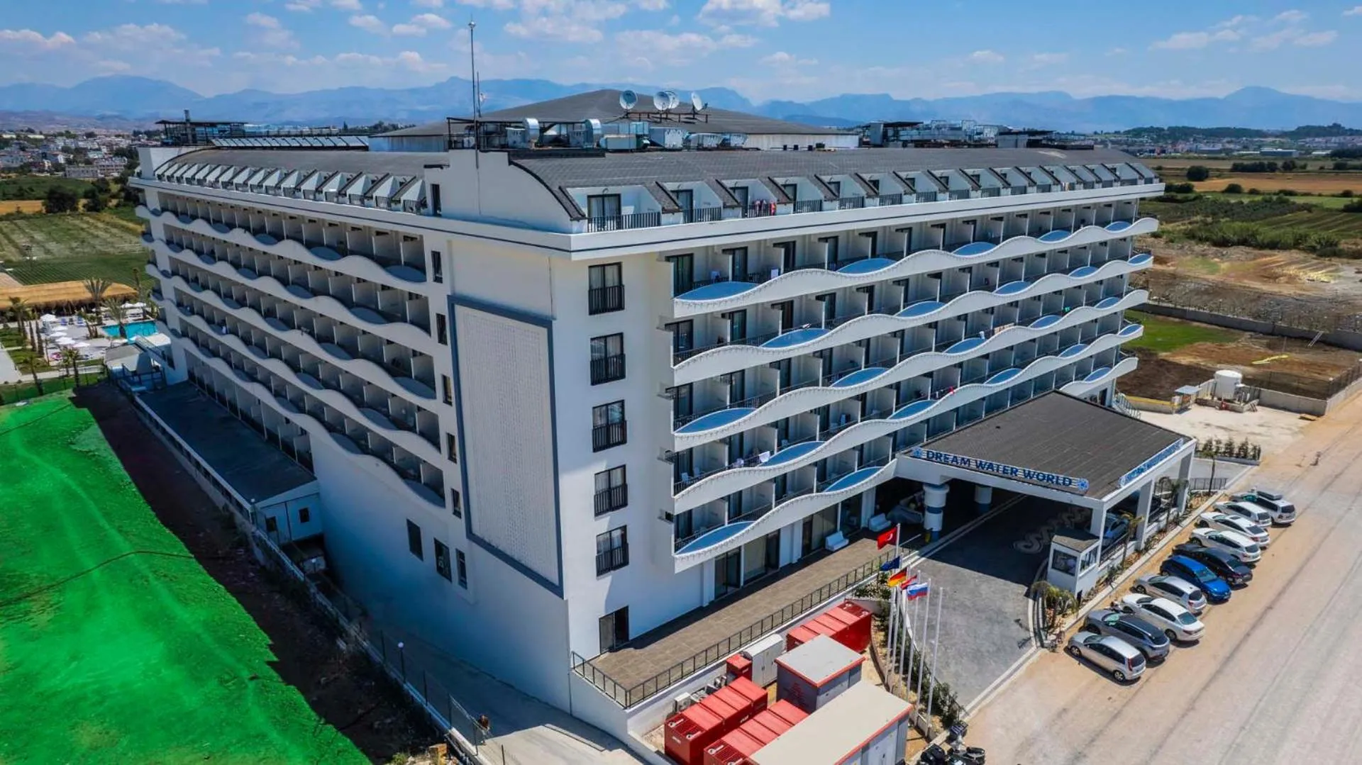 Property building in Dream Water World