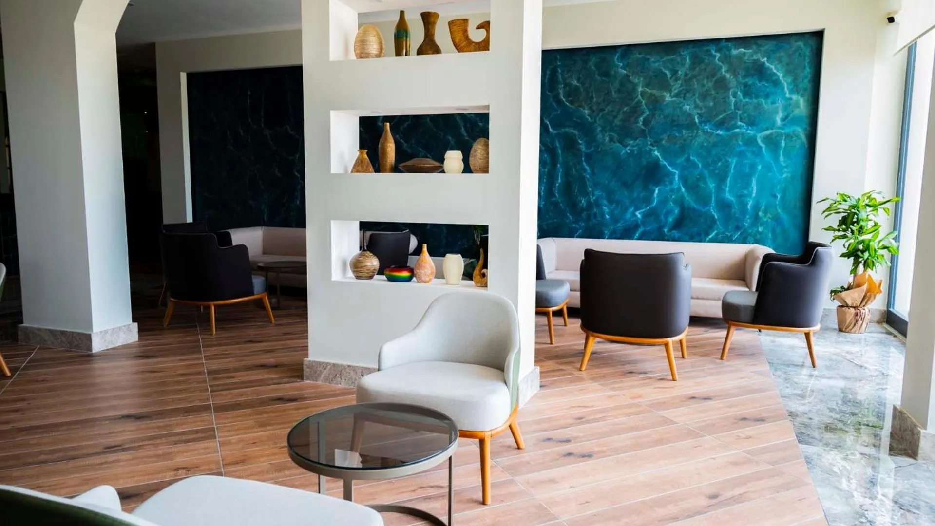 Seating area in Dream Water World