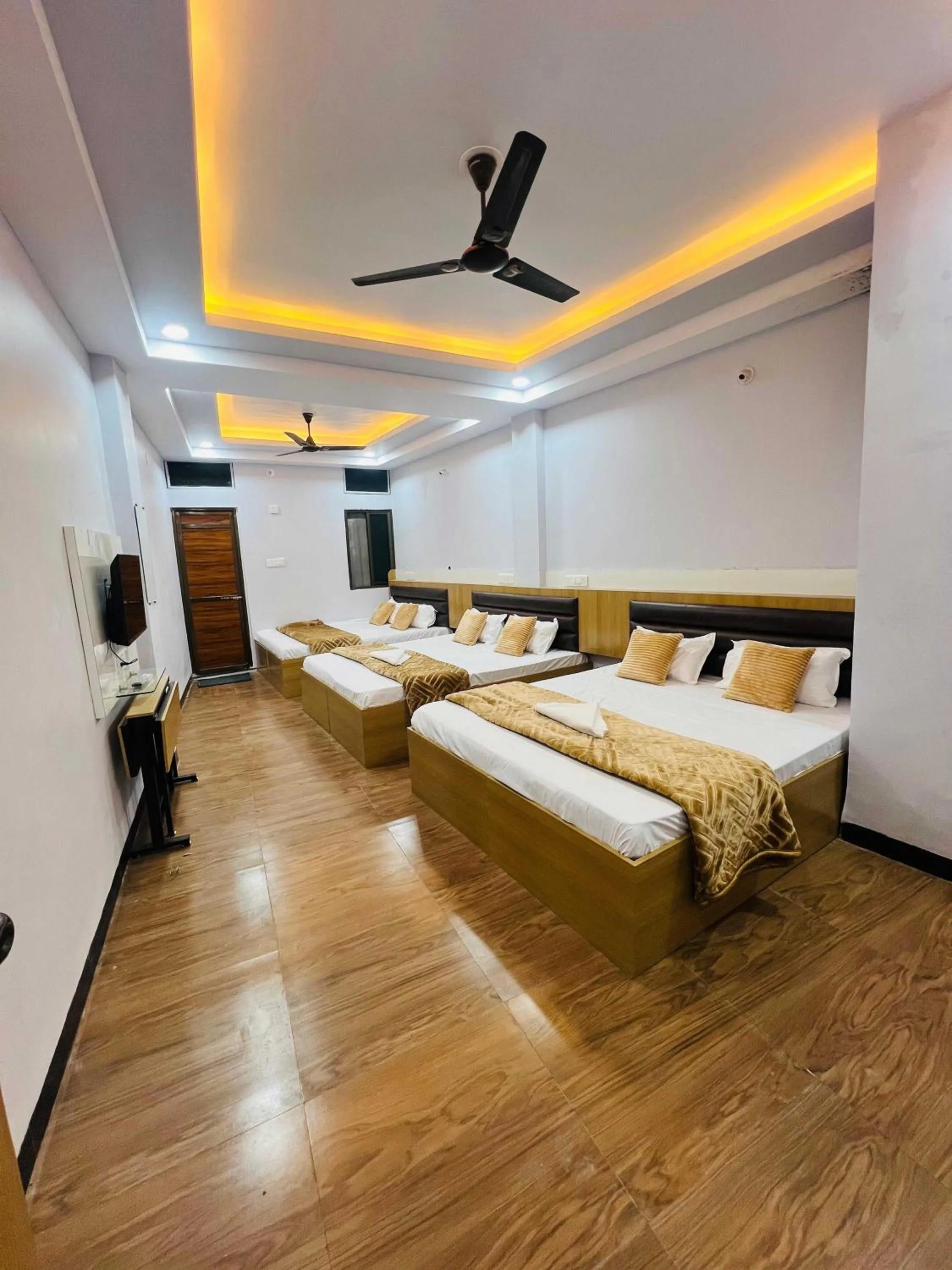 Bed in Hotel Advika Ujjain