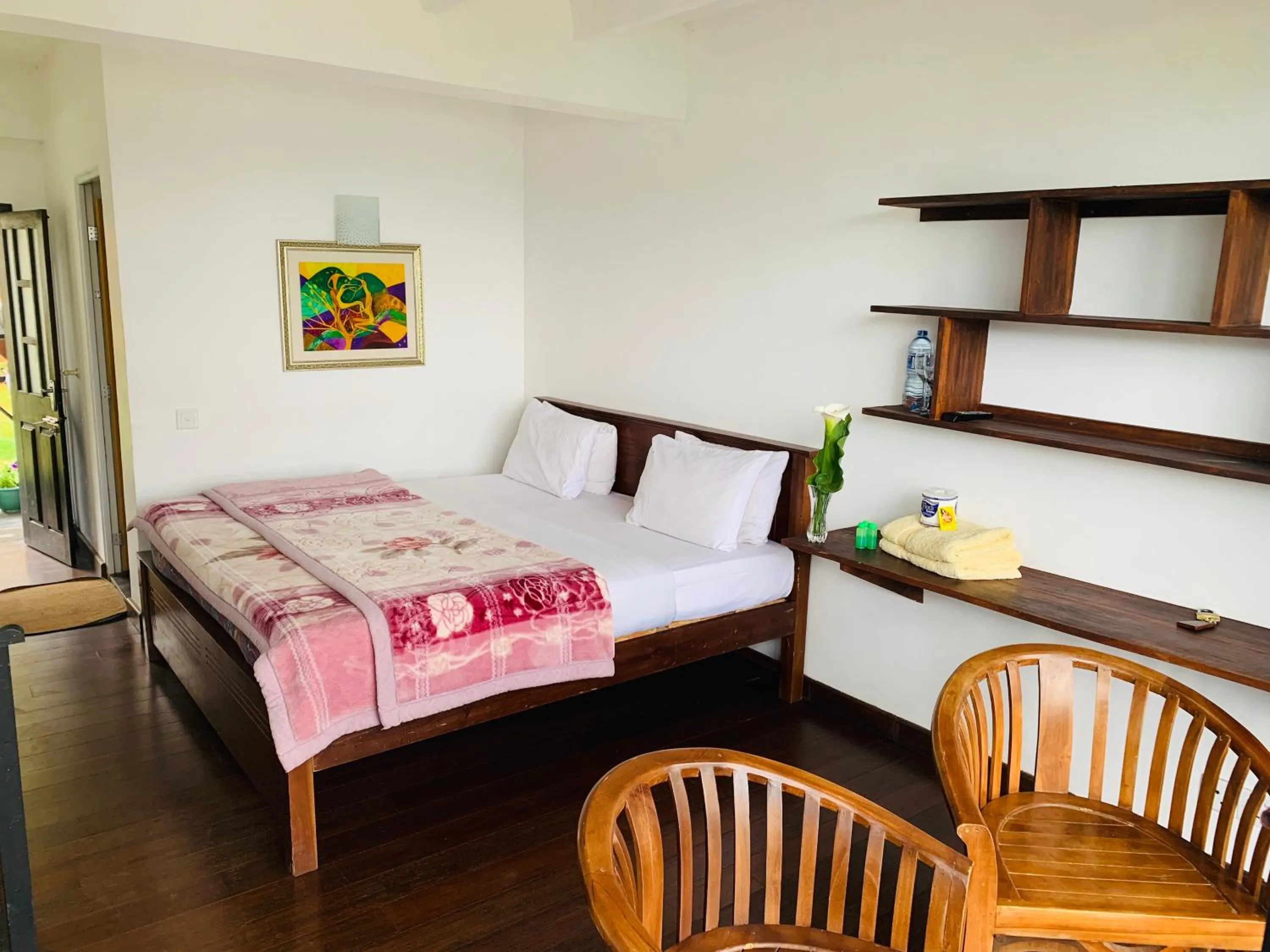 Bed in Sherwood Cottage