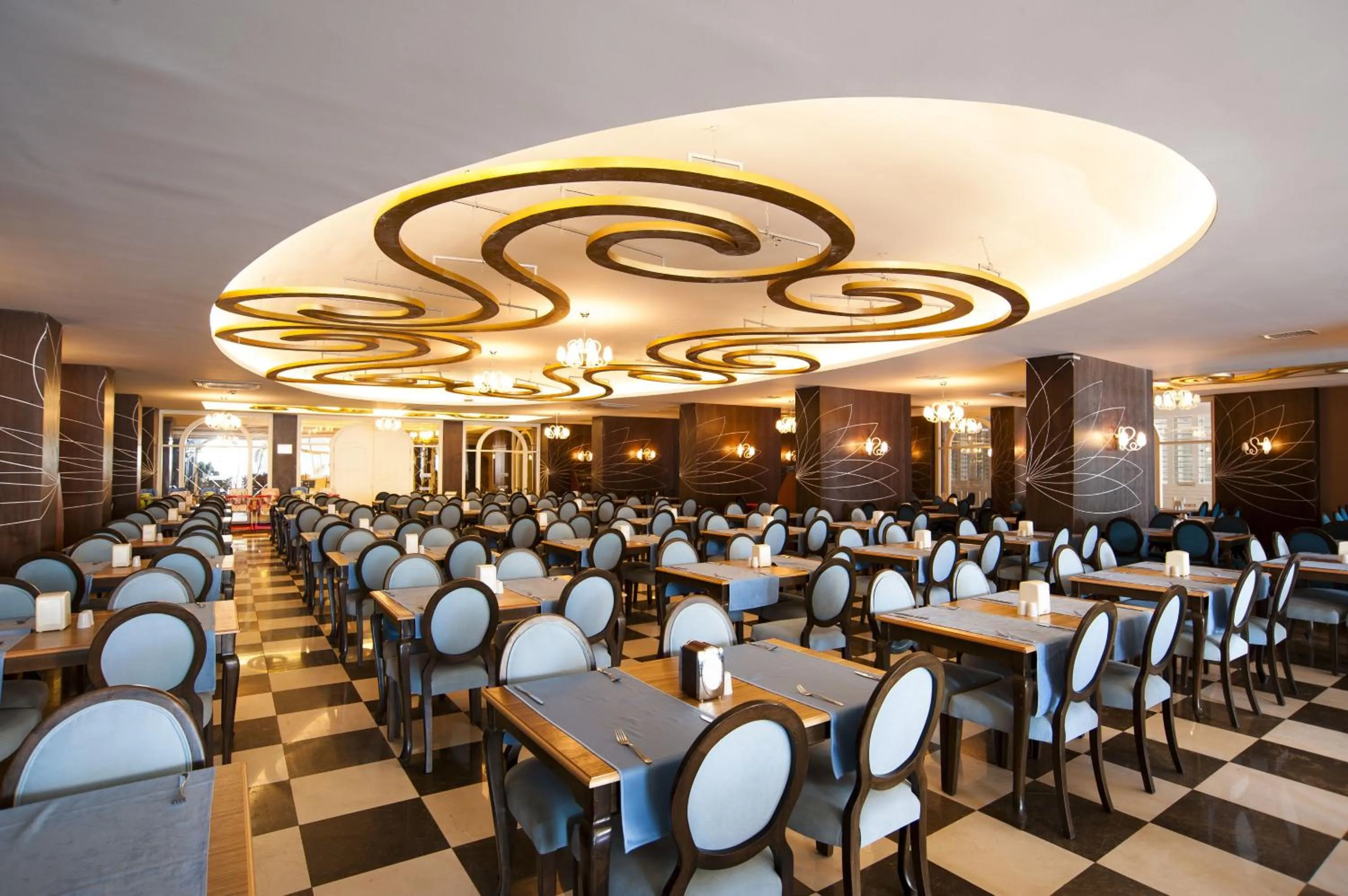 Restaurant/places to eat in Concordia Celes Beach Hotel