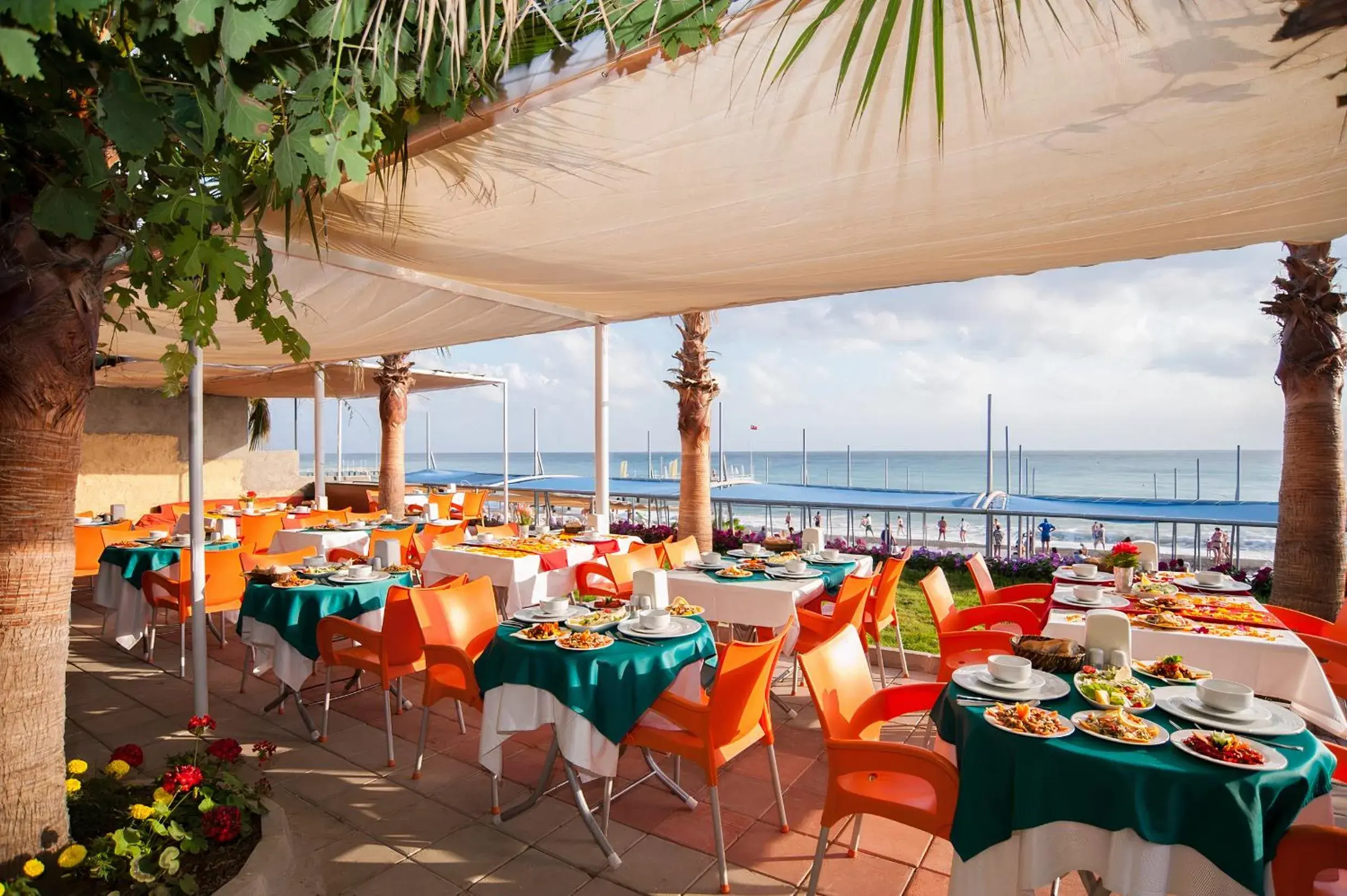 Restaurant/places to eat in Concordia Celes Beach Hotel Restaurant/places to eat in Concordia Celes Beach Hotel