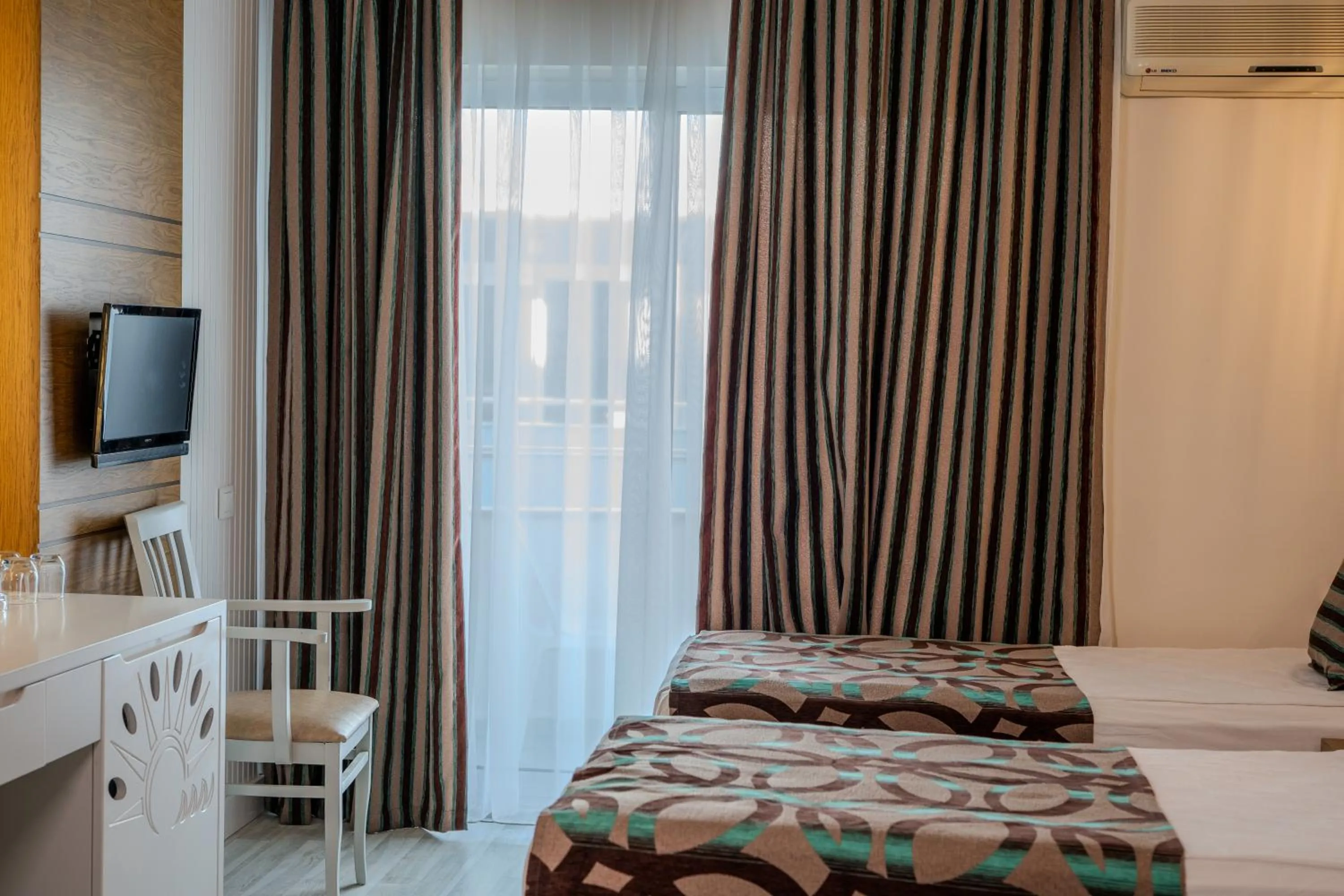 Bed in Concordia Celes Beach Hotel