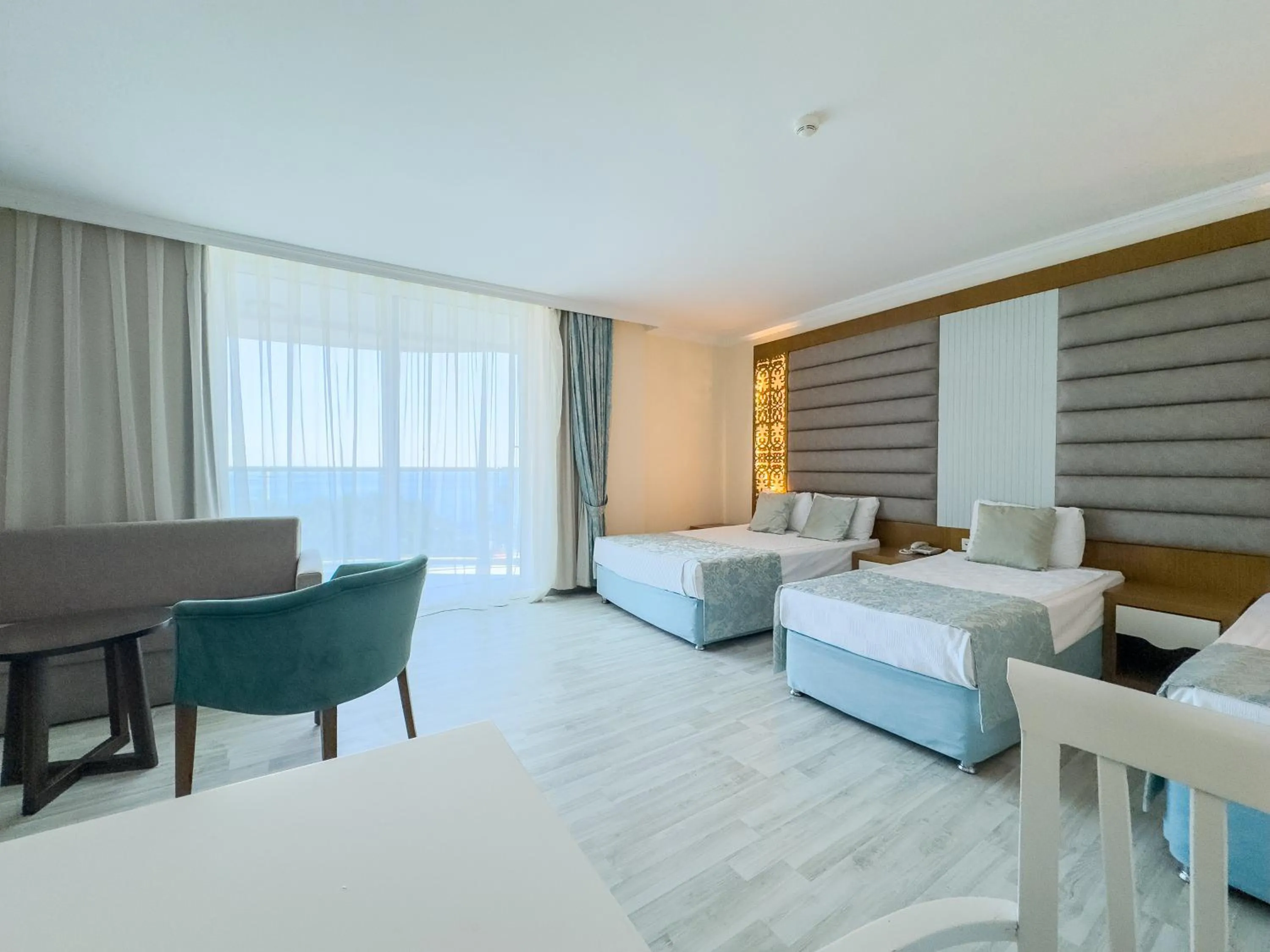 Bed in Concordia Celes Beach Hotel