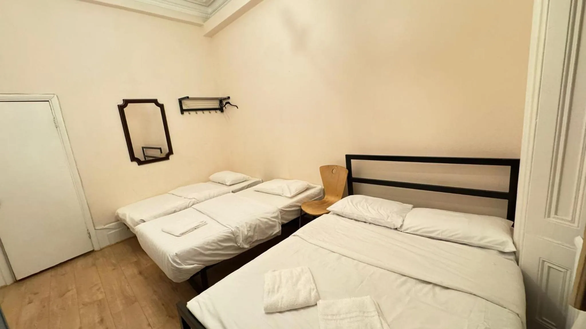 Photo of the whole room, Bed in Anwar House