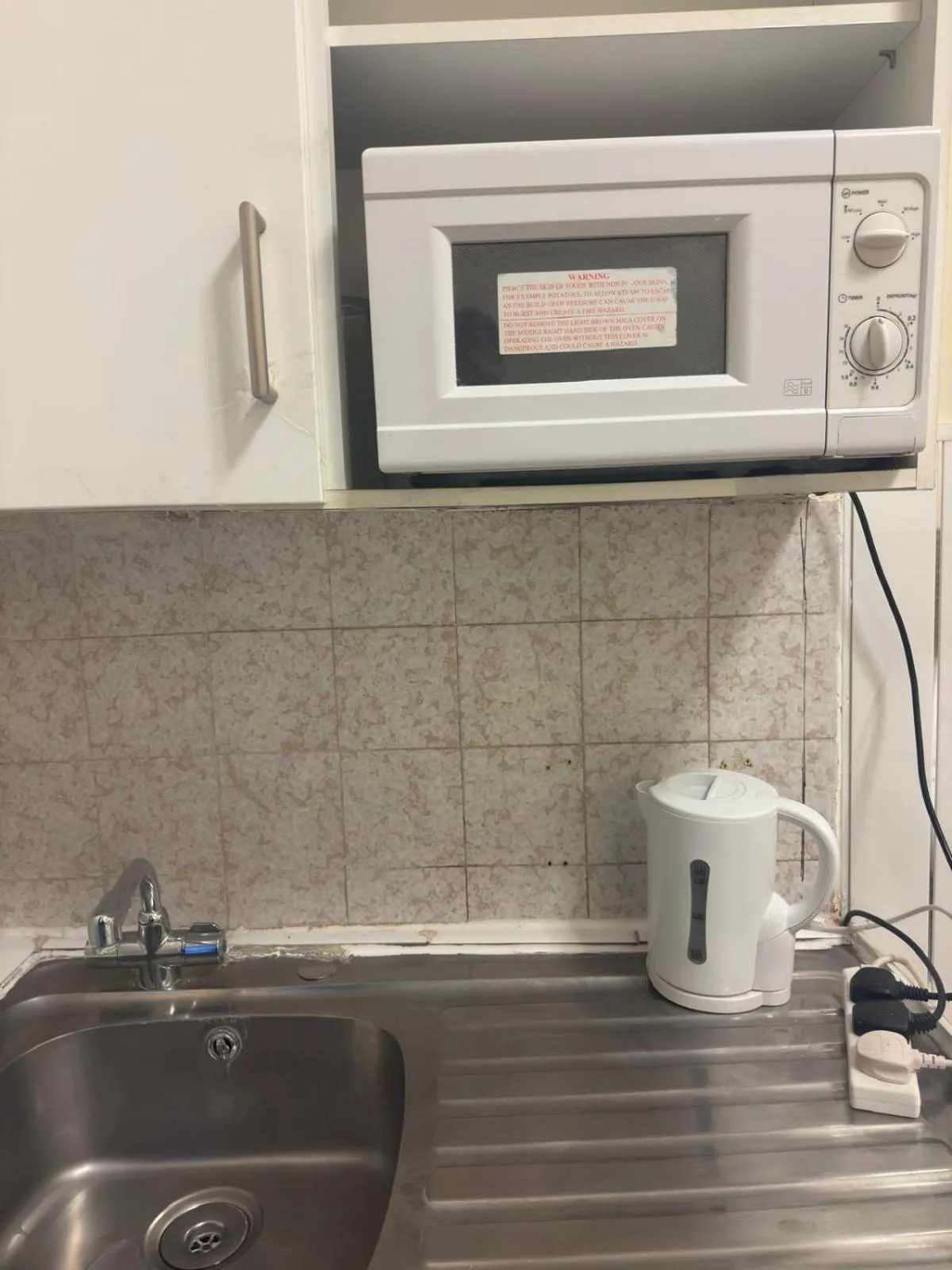 Kitchen or kitchenette in Anwar House