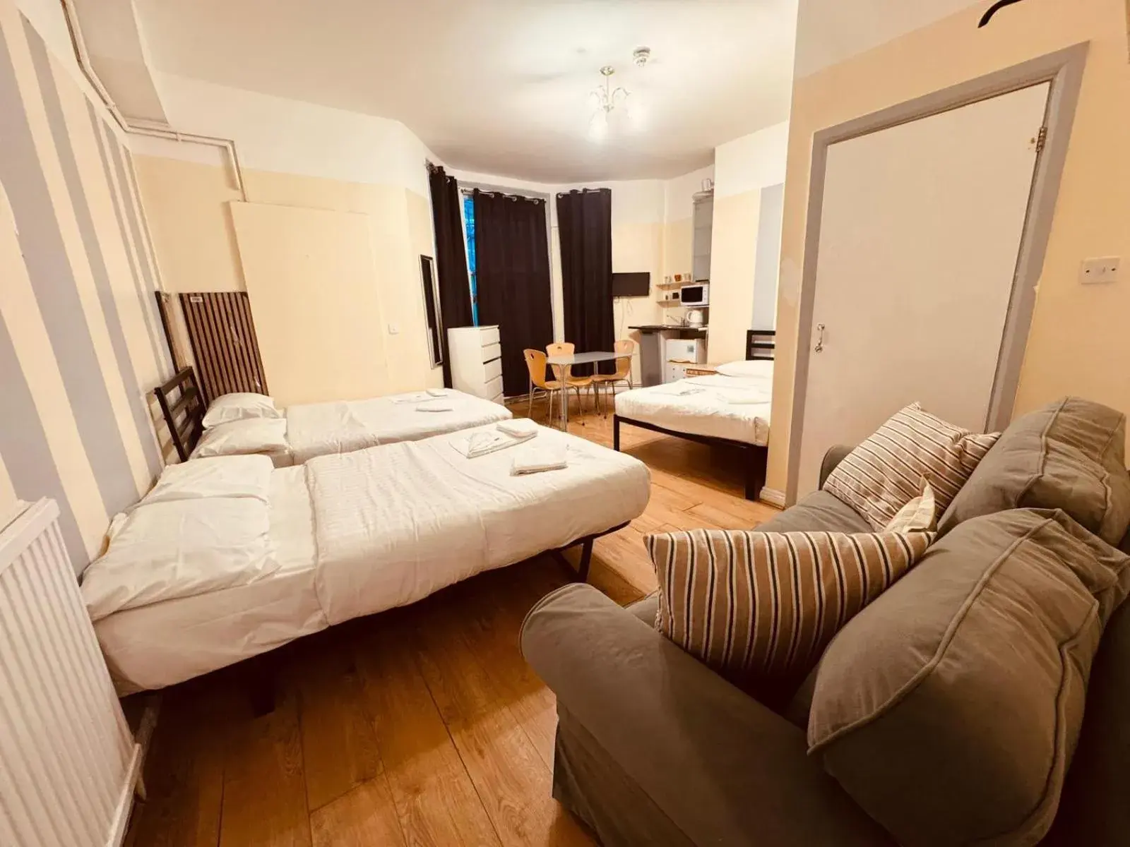 Bed in Anwar House Bed in Anwar House