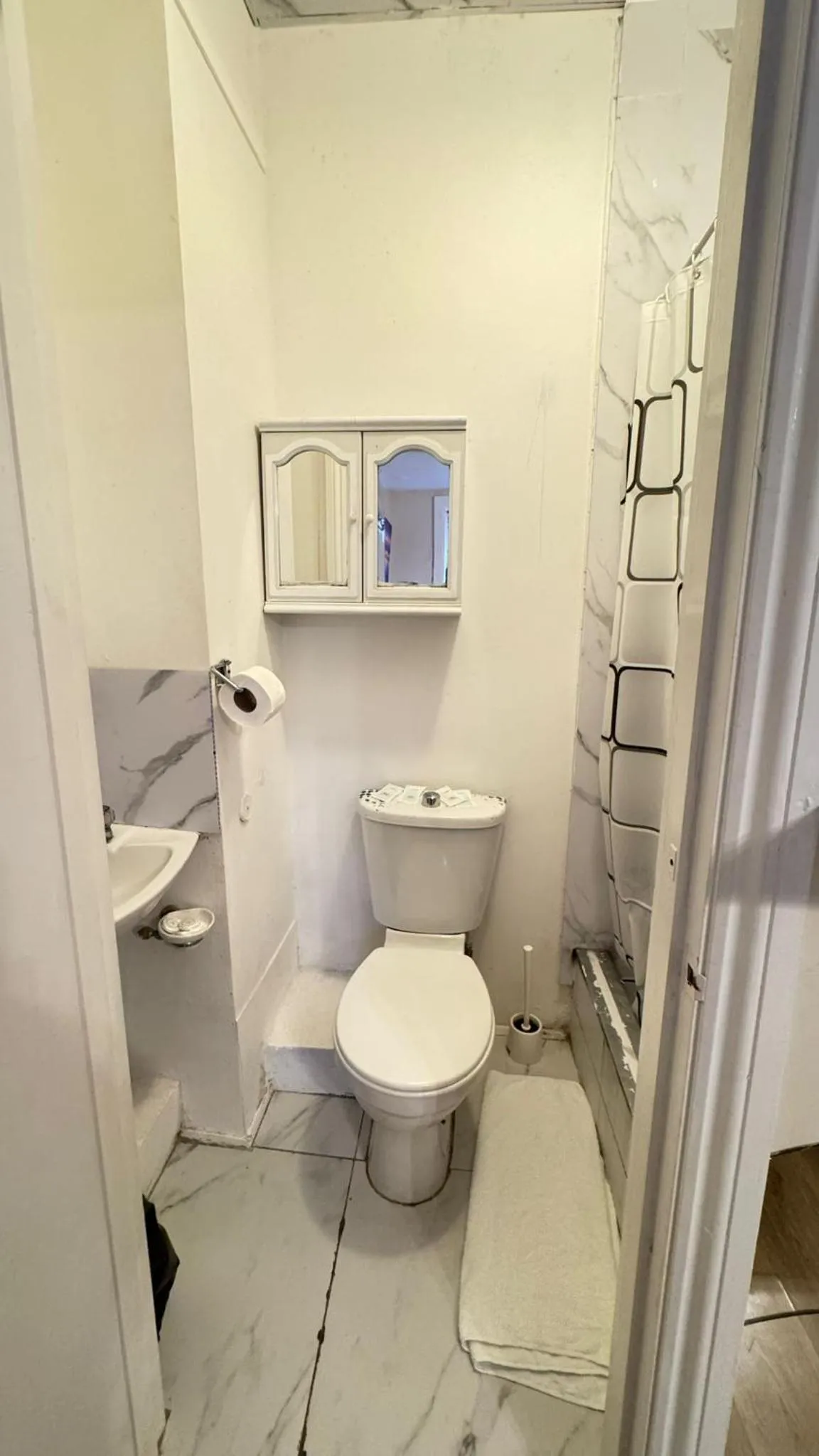 Bathroom in Anwar House