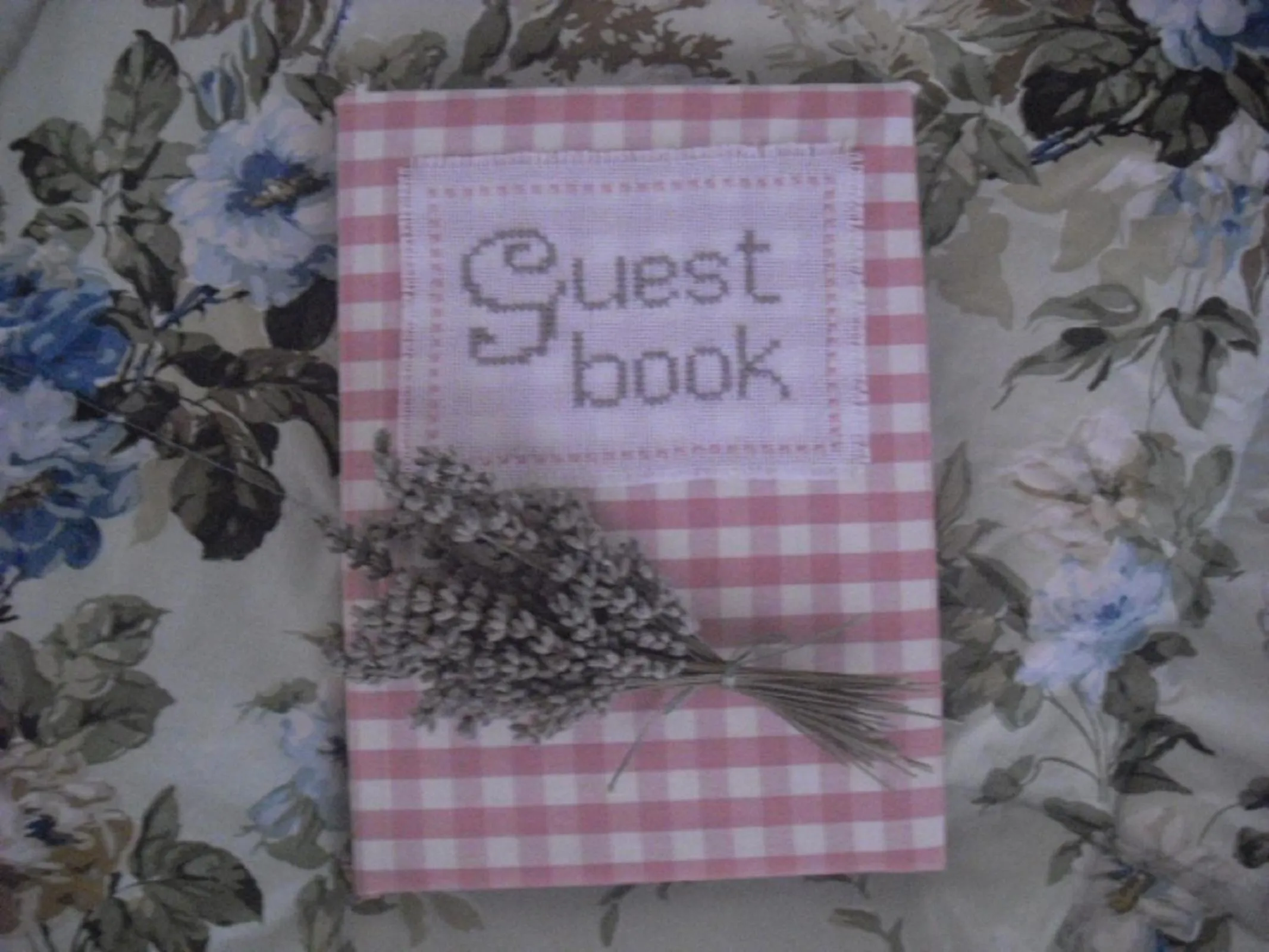 Decorative detail in Casetta Bianca B&B