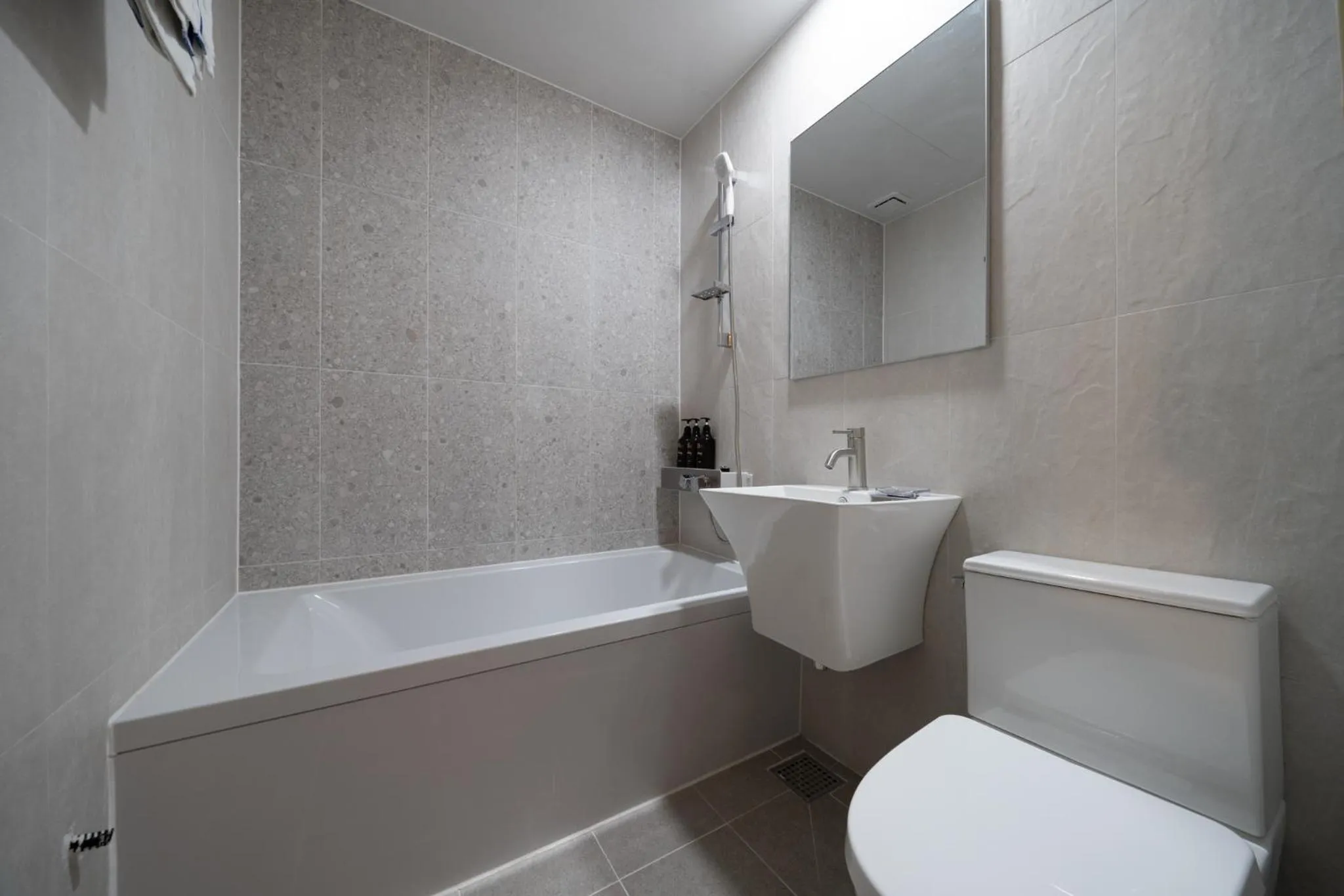 Bathroom in Hwajeong Jun Hotel