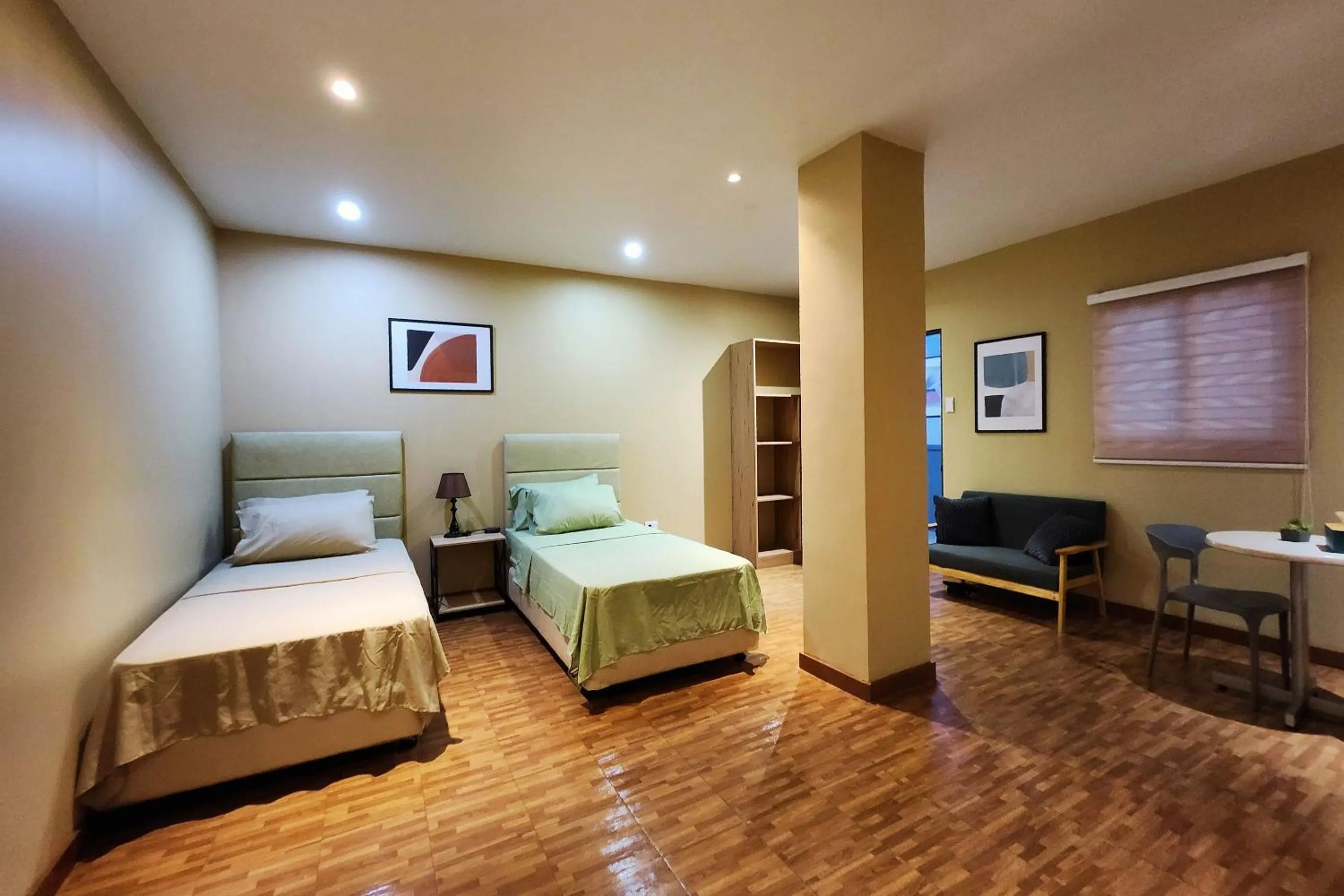 Bed in Freddo Studio Apartelle