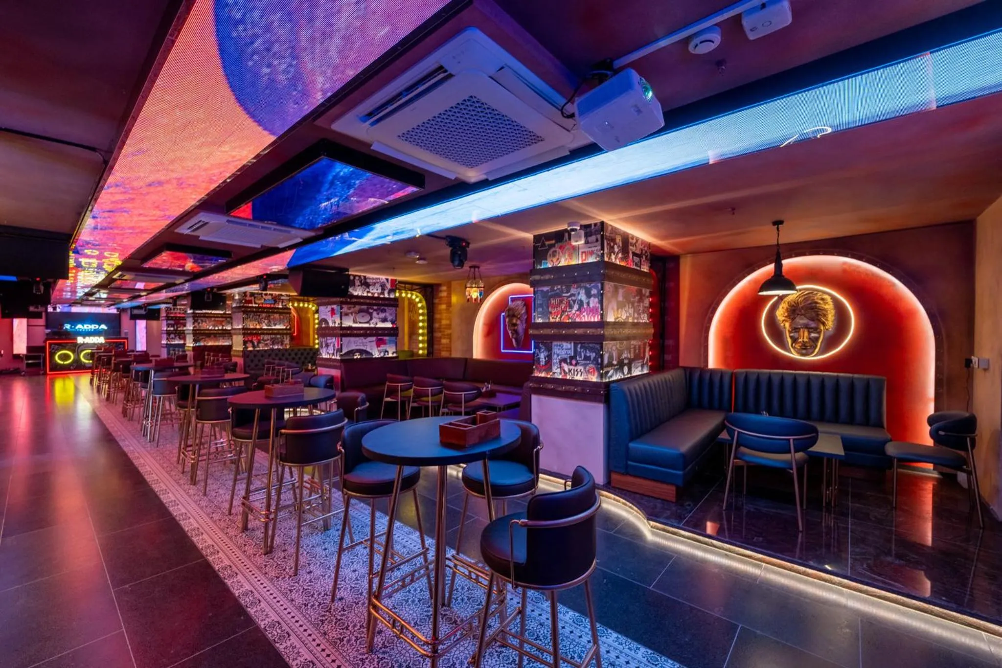 Nightclub / DJ in Ramee Tarang Hotel Indore