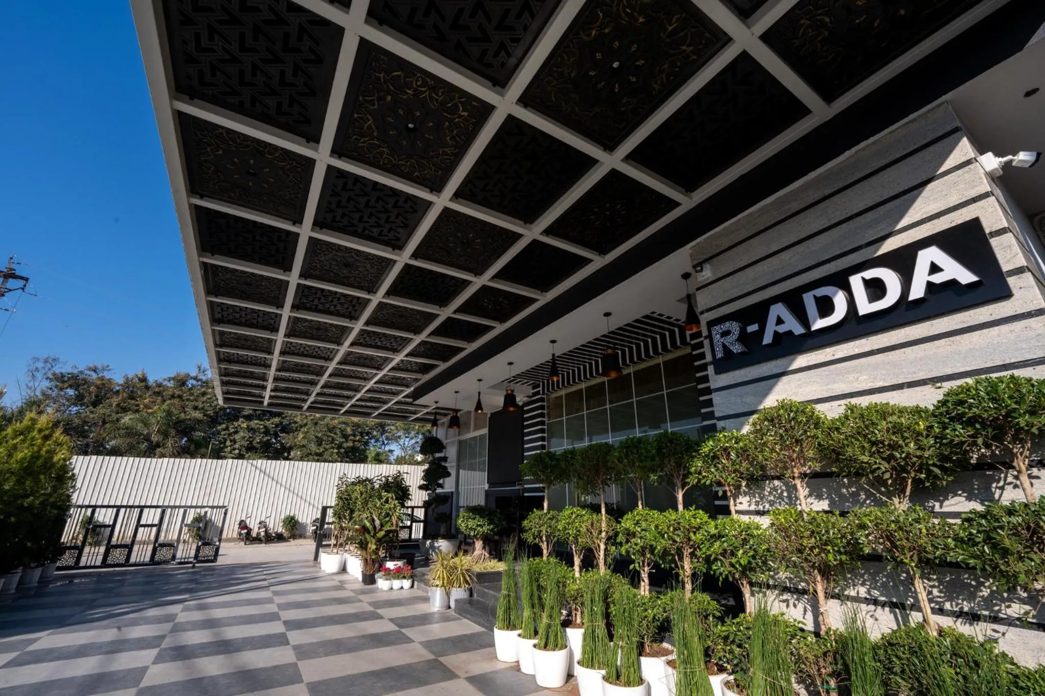 Facade/entrance in Ramee Tarang Hotel Indore