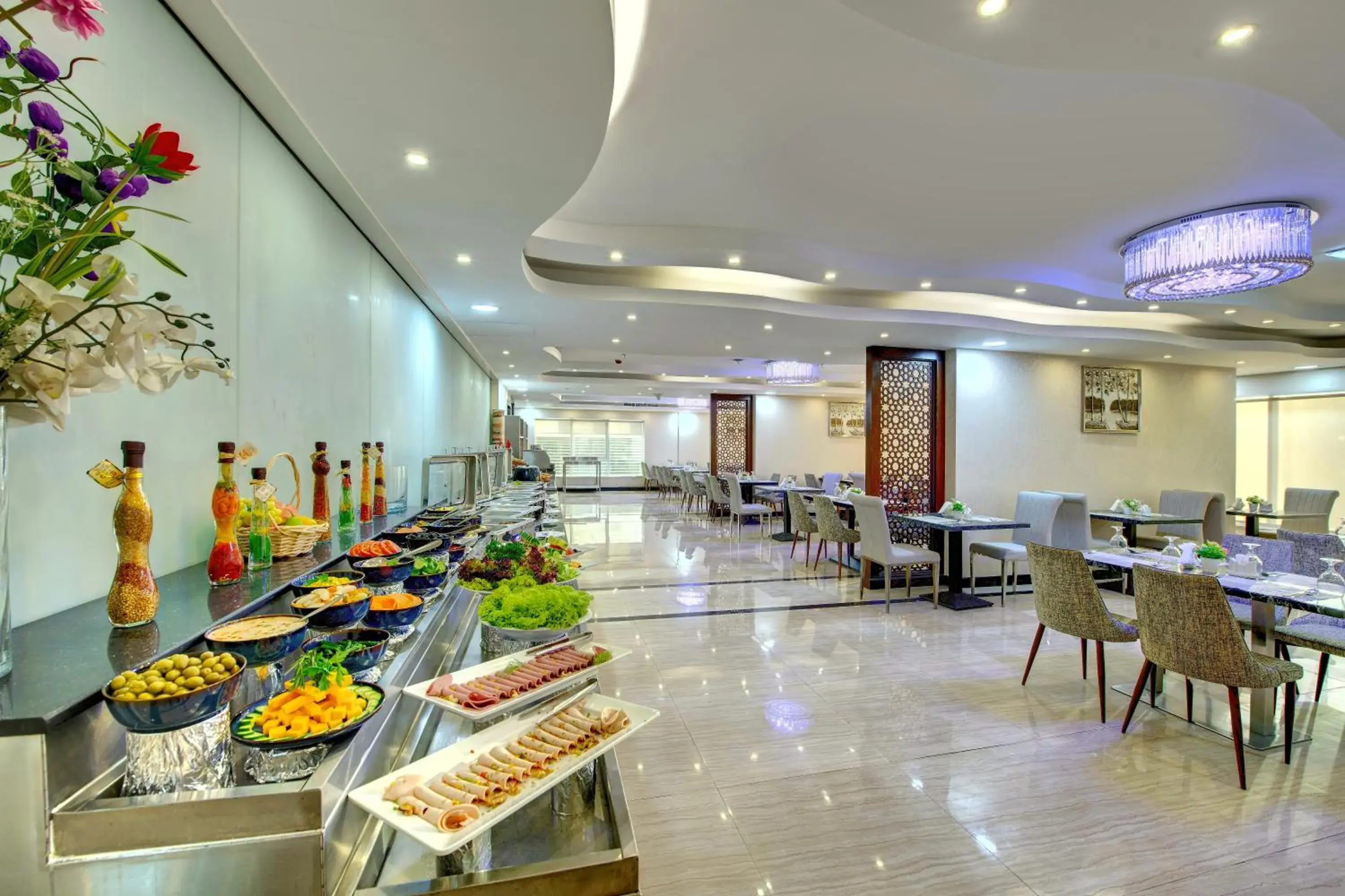 Restaurant/places to eat in City Stay Hotel Expo Centre Restaurant/places to eat in City Stay Hotel Expo Centre