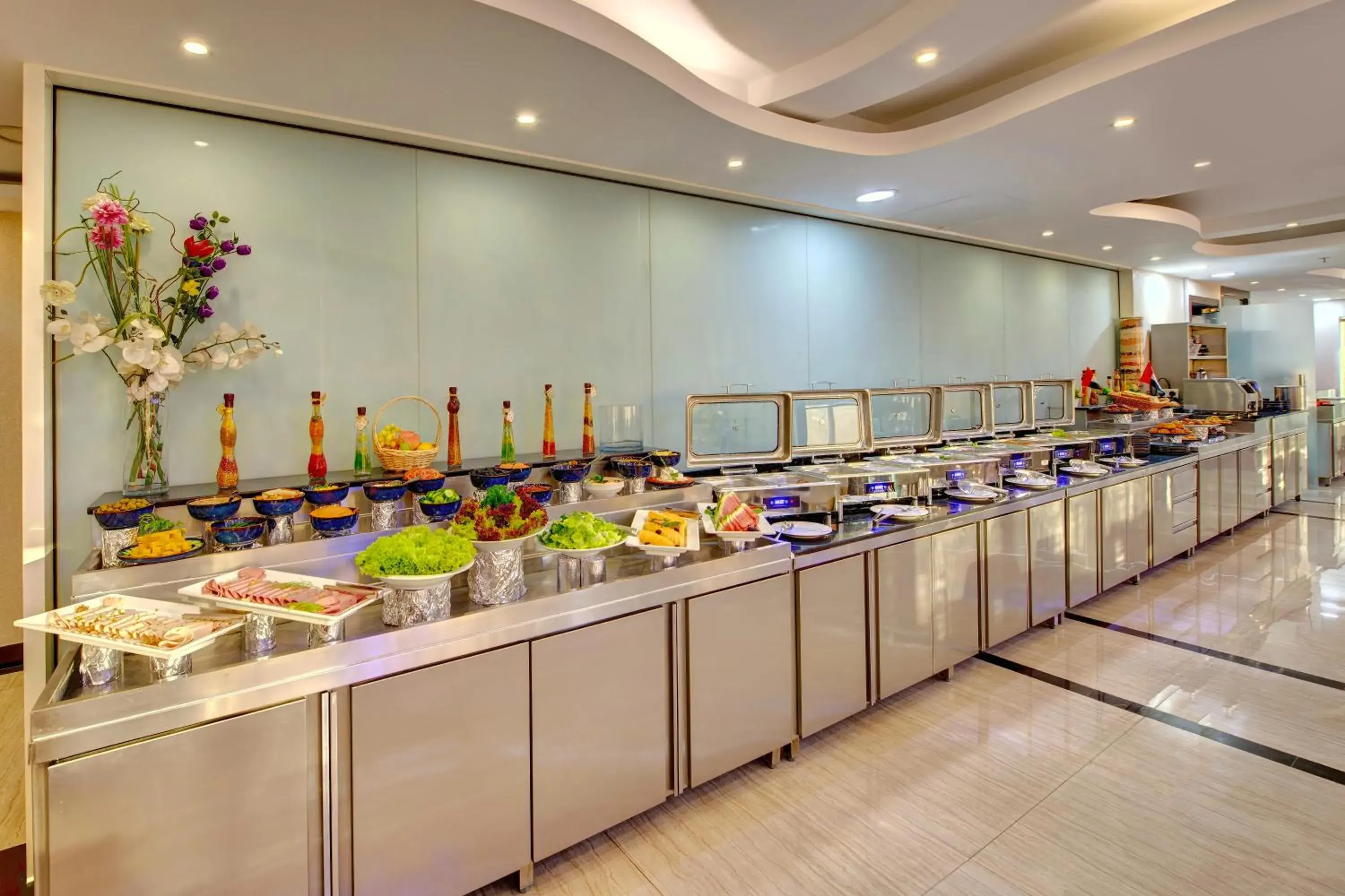 Restaurant/places to eat in City Stay Hotel Expo Centre Restaurant/places to eat in City Stay Hotel Expo Centre