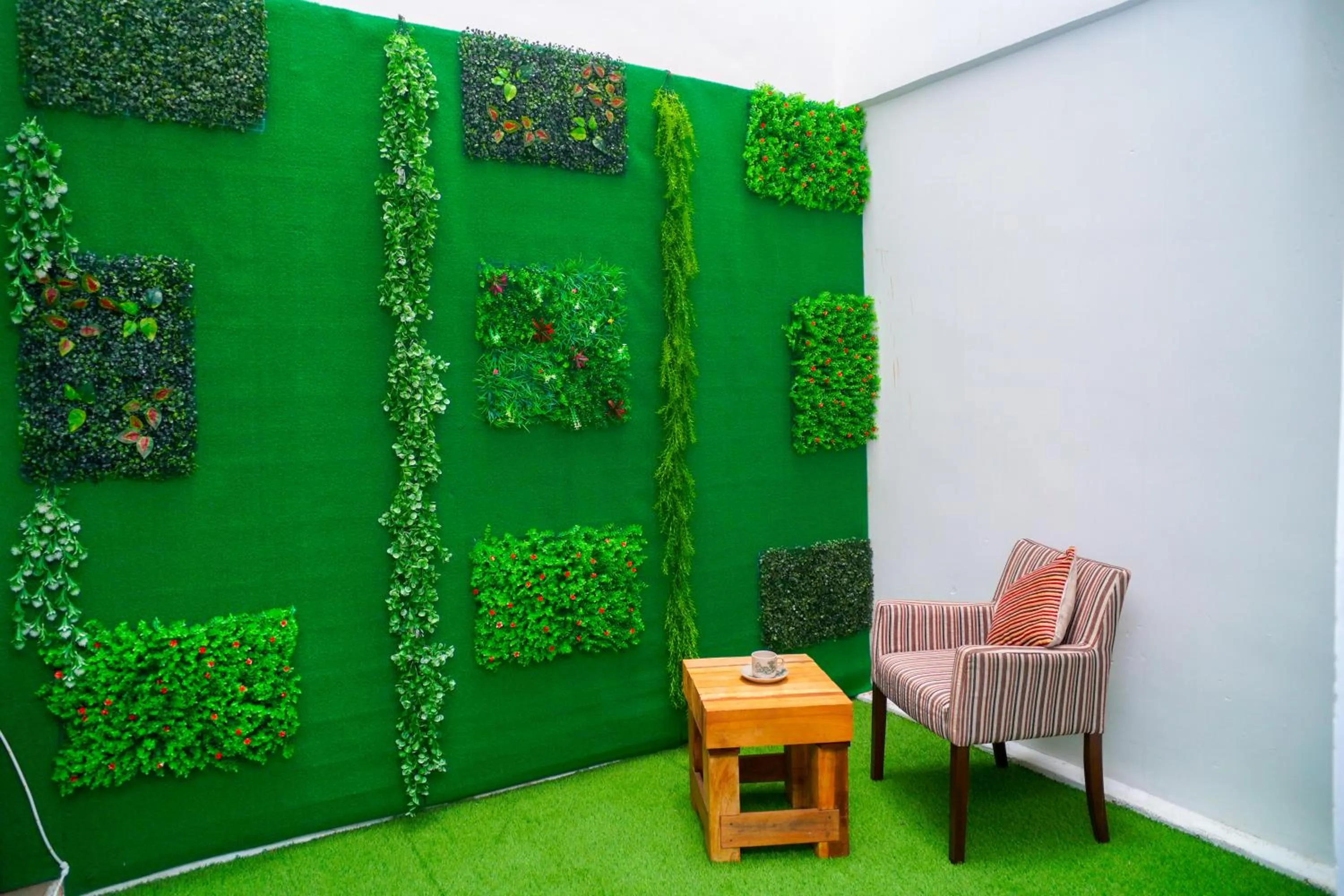 Seating area in Redstone Boutique Hotel Kuala Lumpur