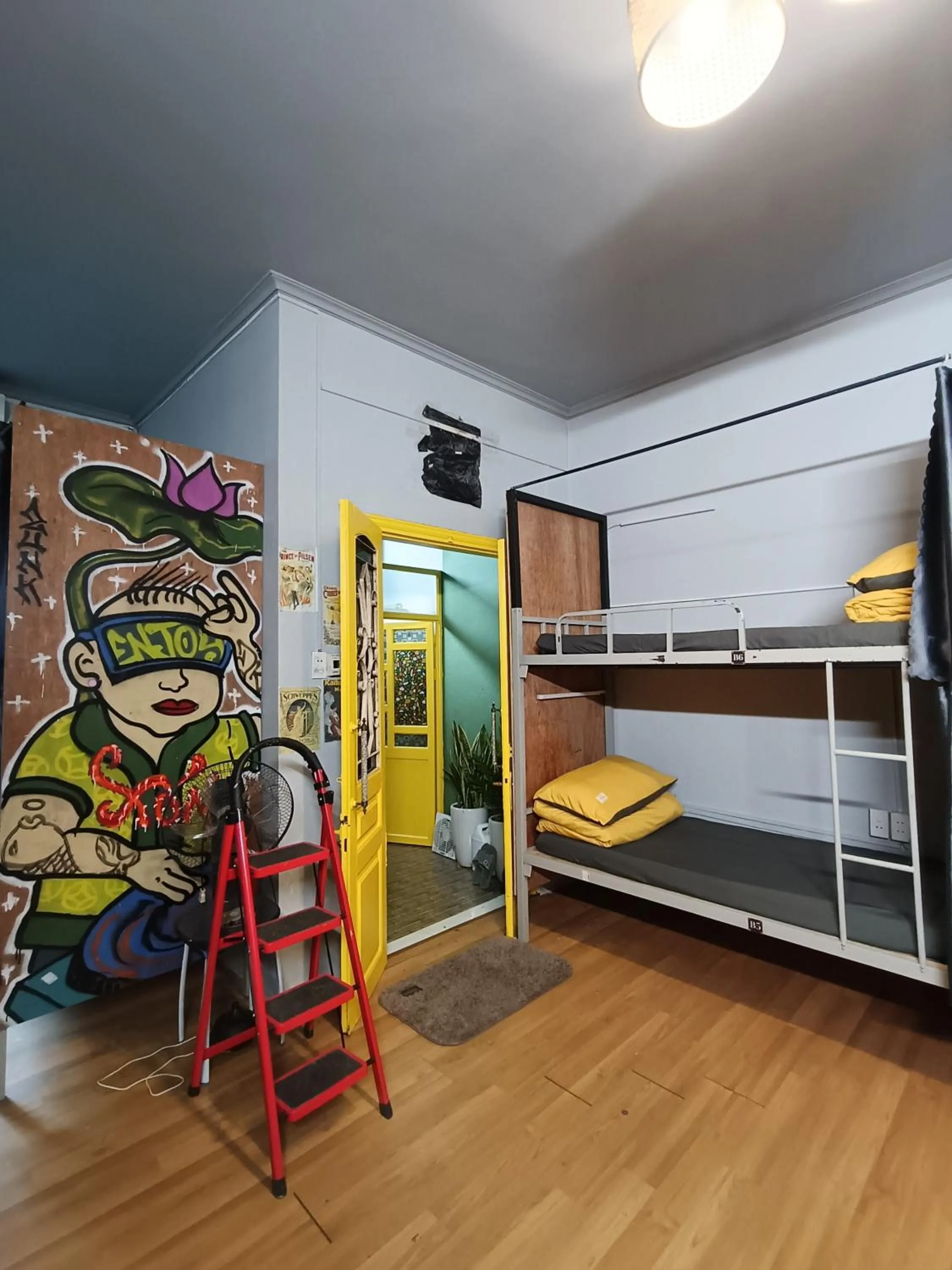 Bed in Viet Vintage Hostel n Pub - Soft mattress - Free beer on Wed,Thu,Fri,Sat