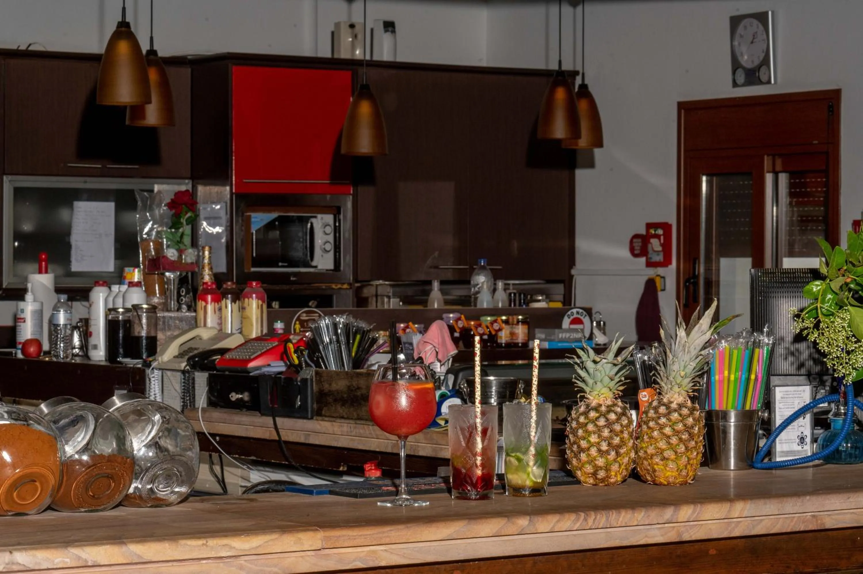 Restaurant/places to eat in Kalloni village apartments