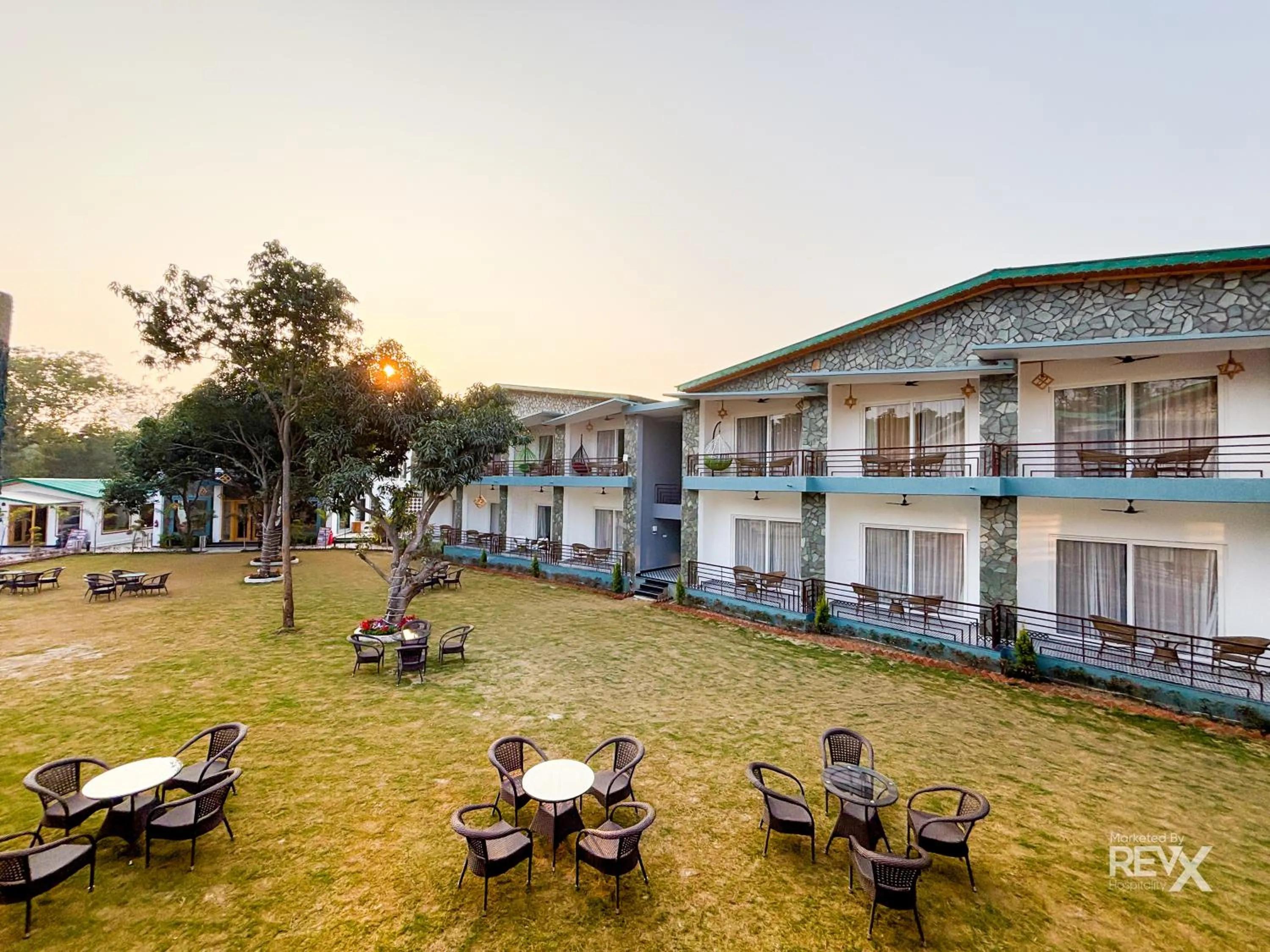 Wonderwood Corbett Resort -1min walk to River with Deep Jungle Trail