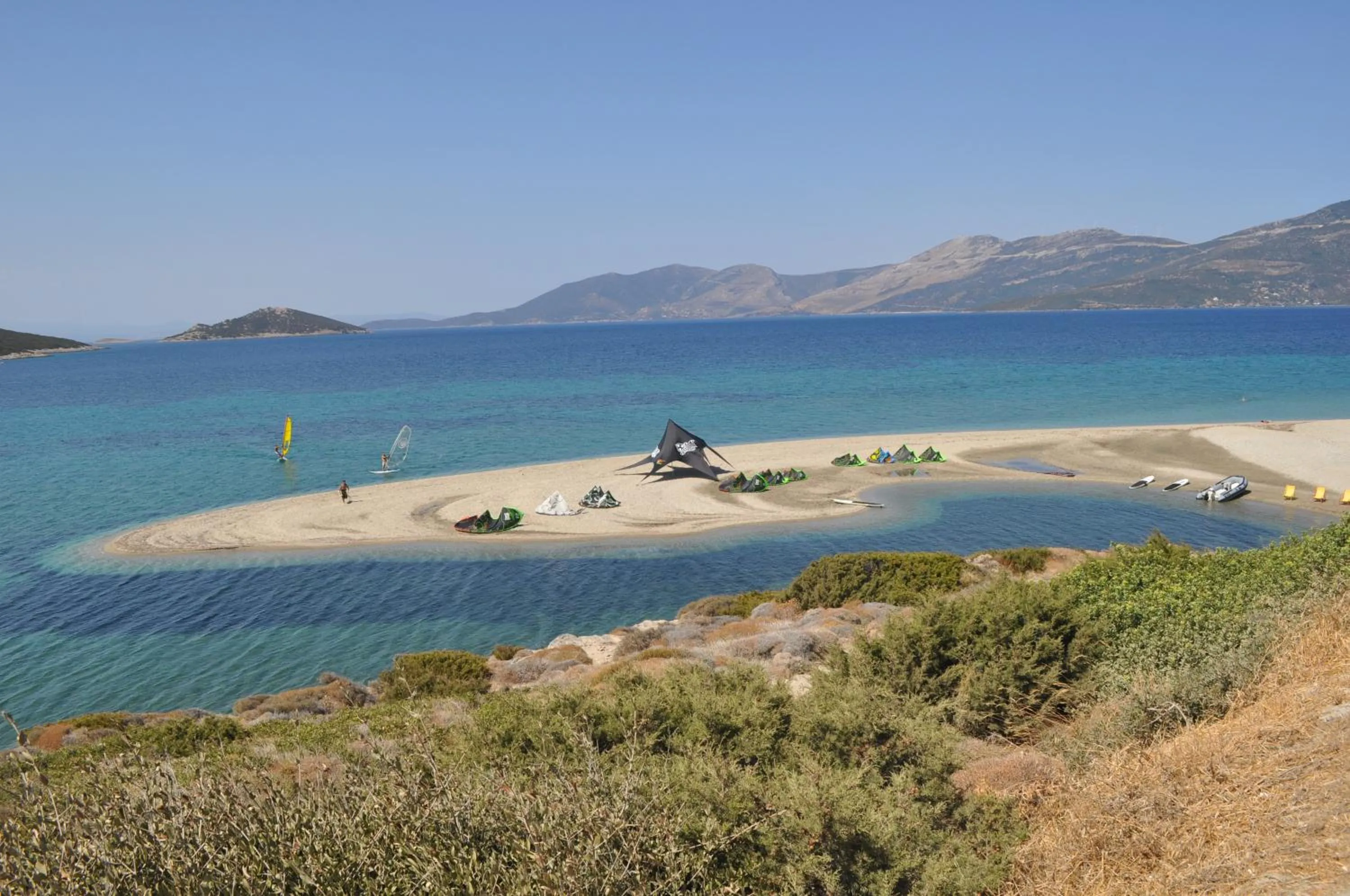 Beach in Marmari Bay Hotel
