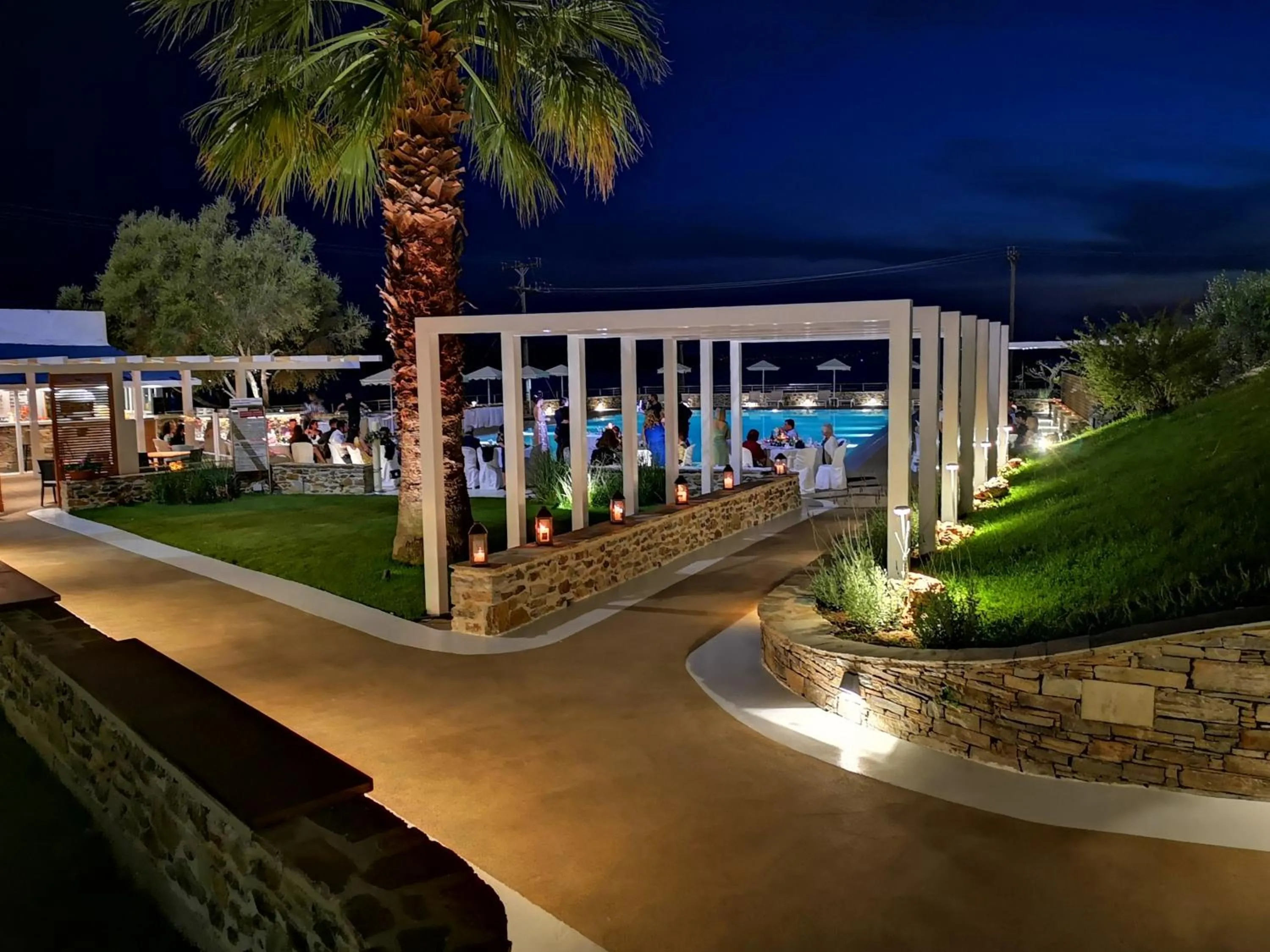 Restaurant/places to eat in Marmari Bay Hotel