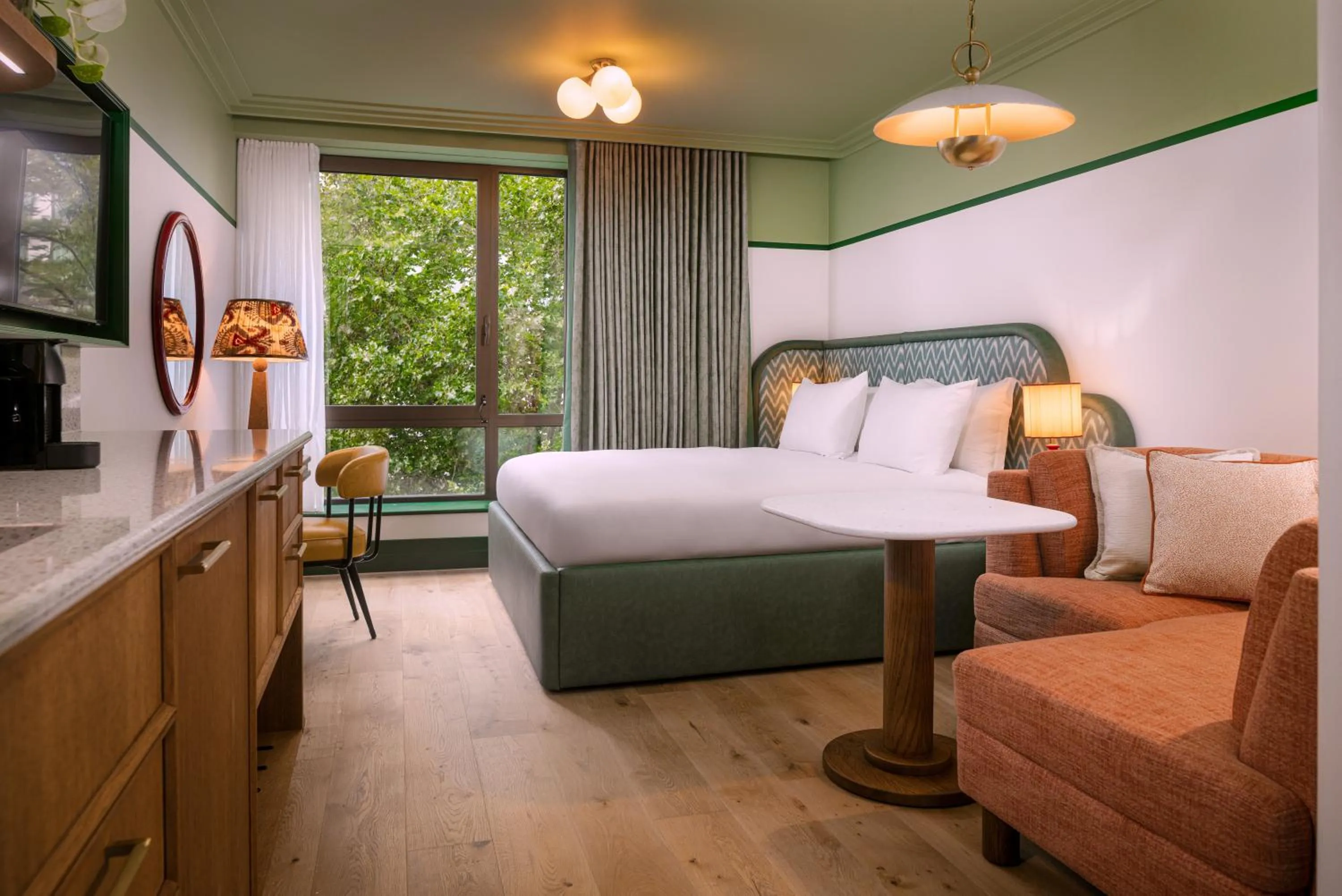 Photo of the whole room, Bed in The July - London Victoria