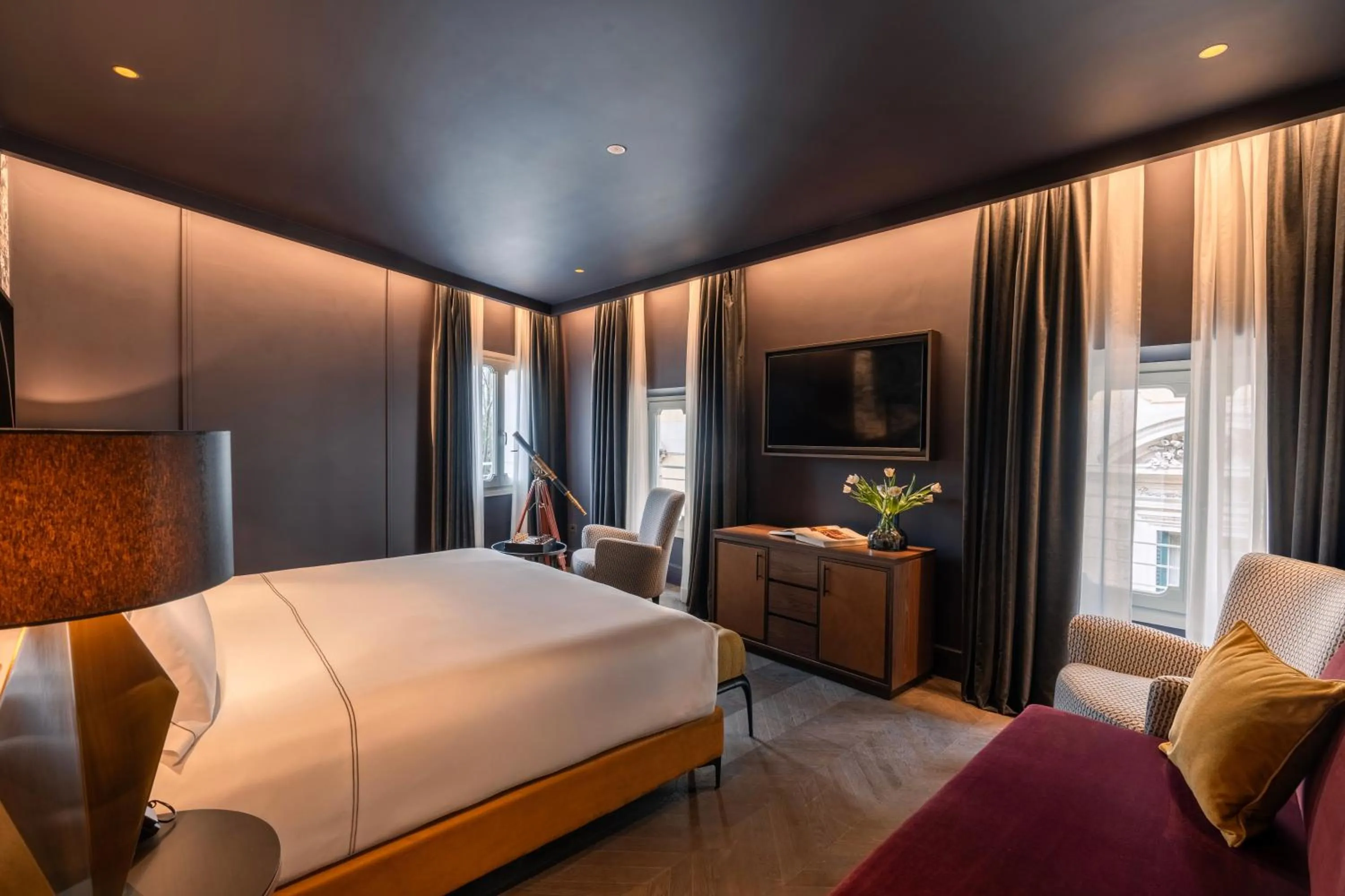 Photo of the whole room, Bed in The Goethe Hotel - Small Luxury Hotels of the World