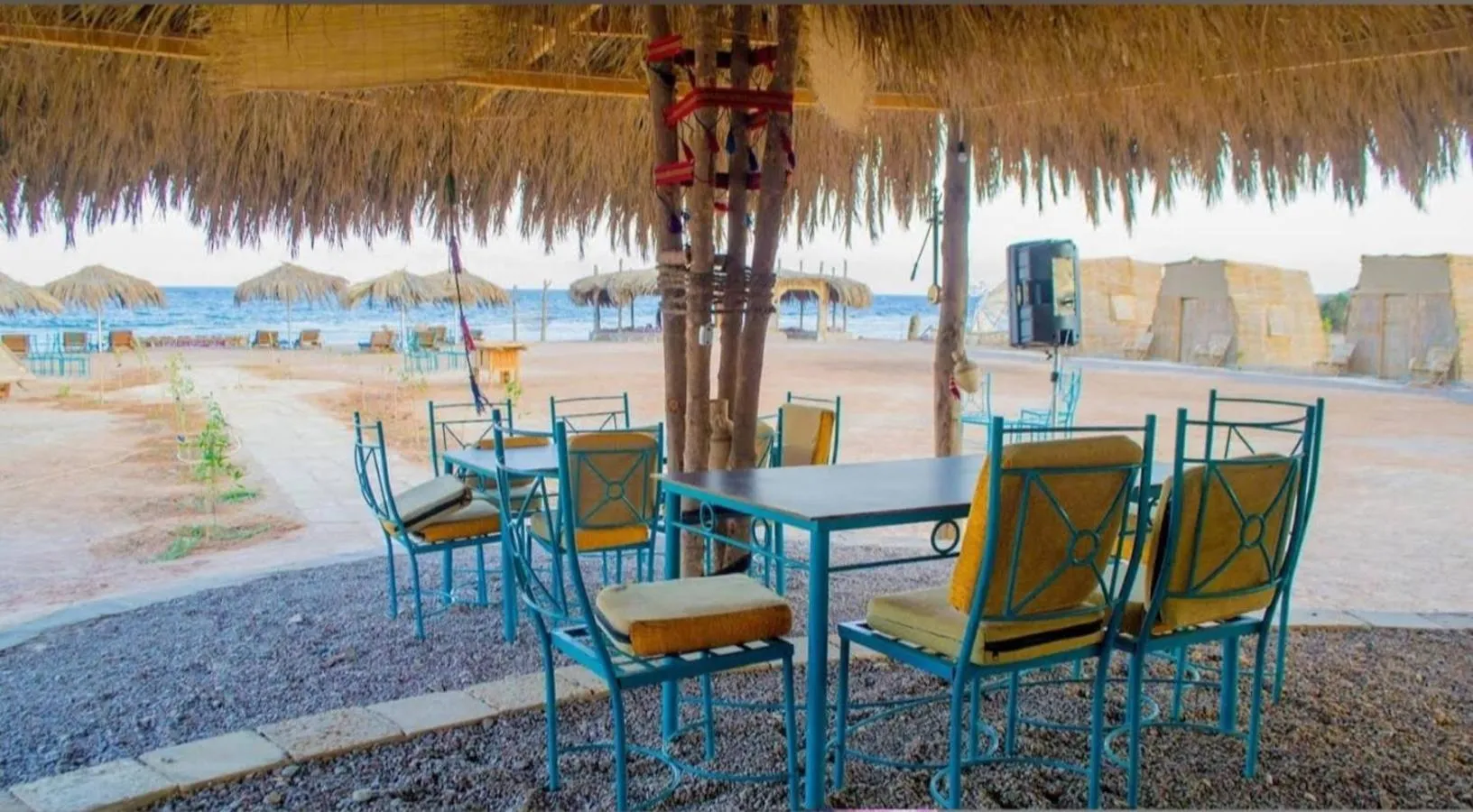 Restaurant/places to eat in ACACIA Camp