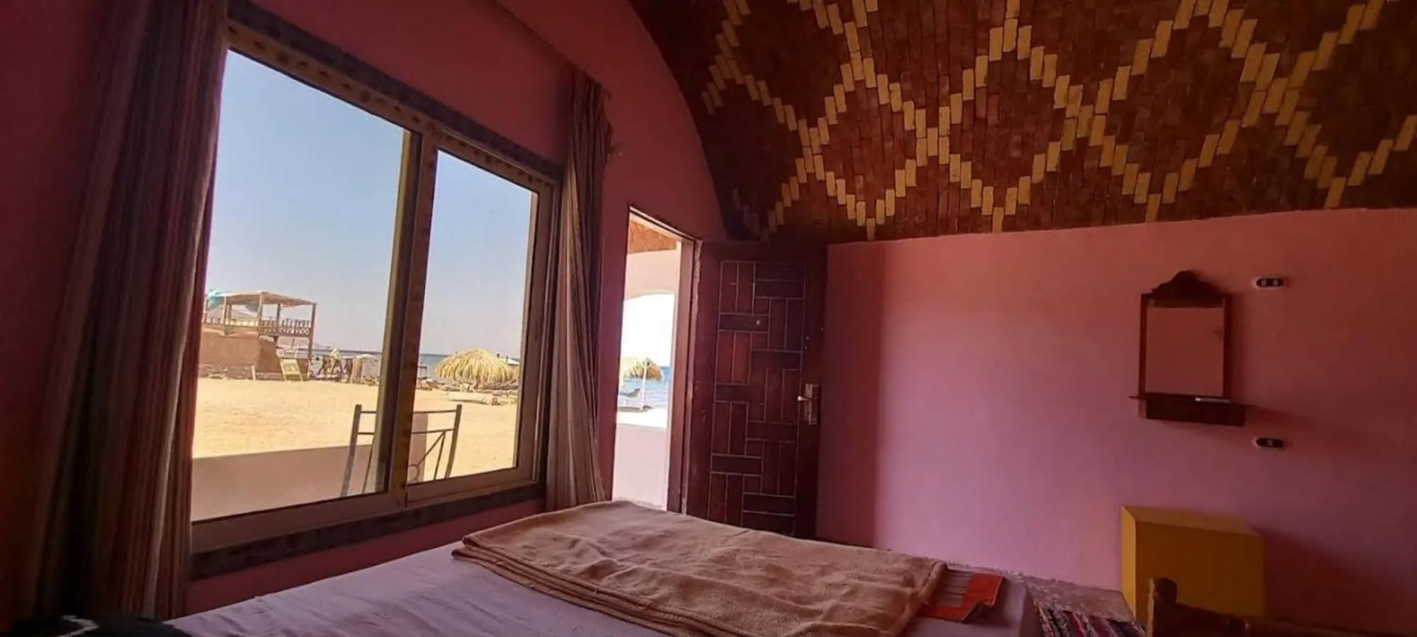 Natural landscape, Bed in ACACIA Camp