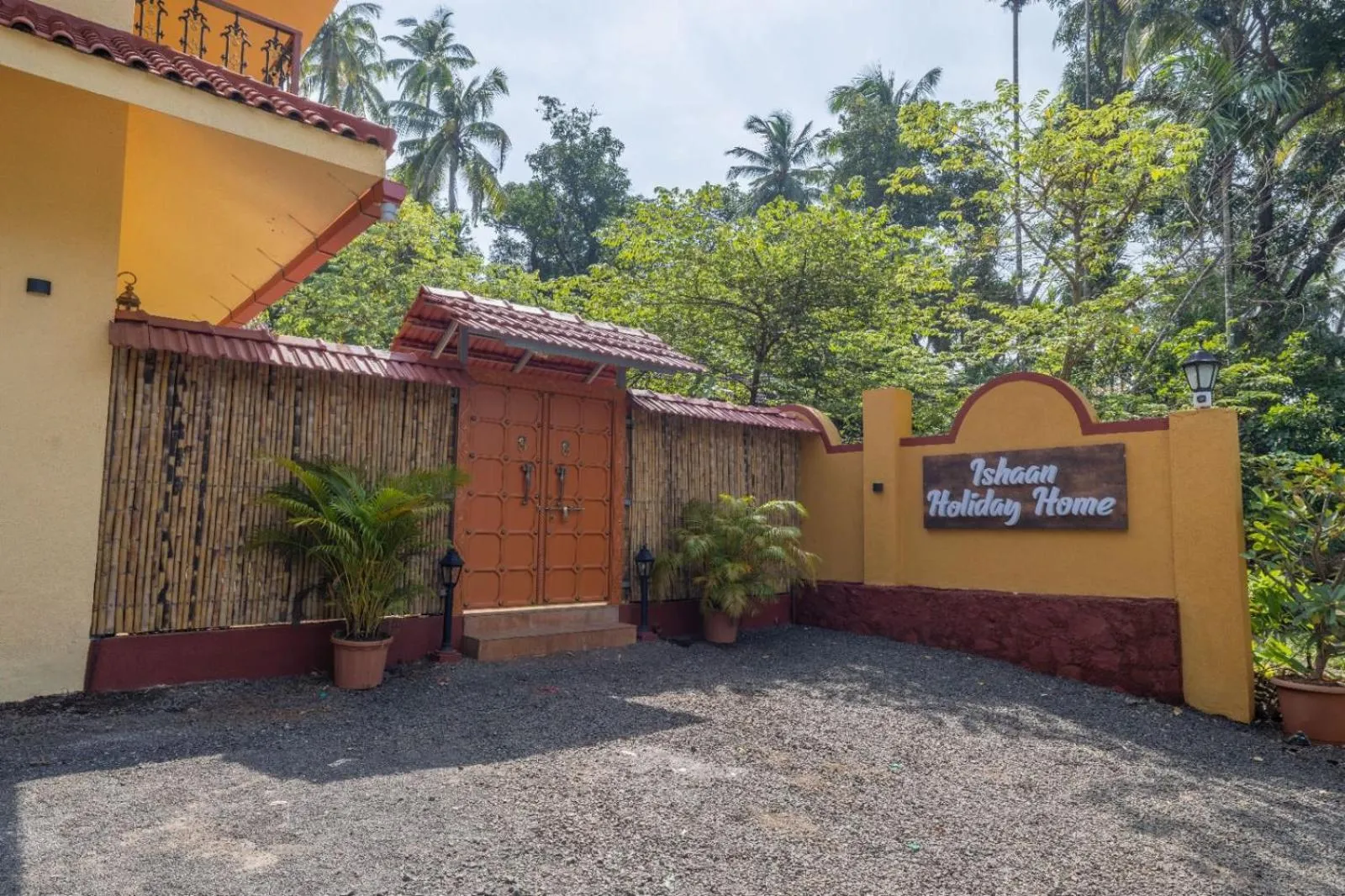 Street view in Ishaan Holiday Home