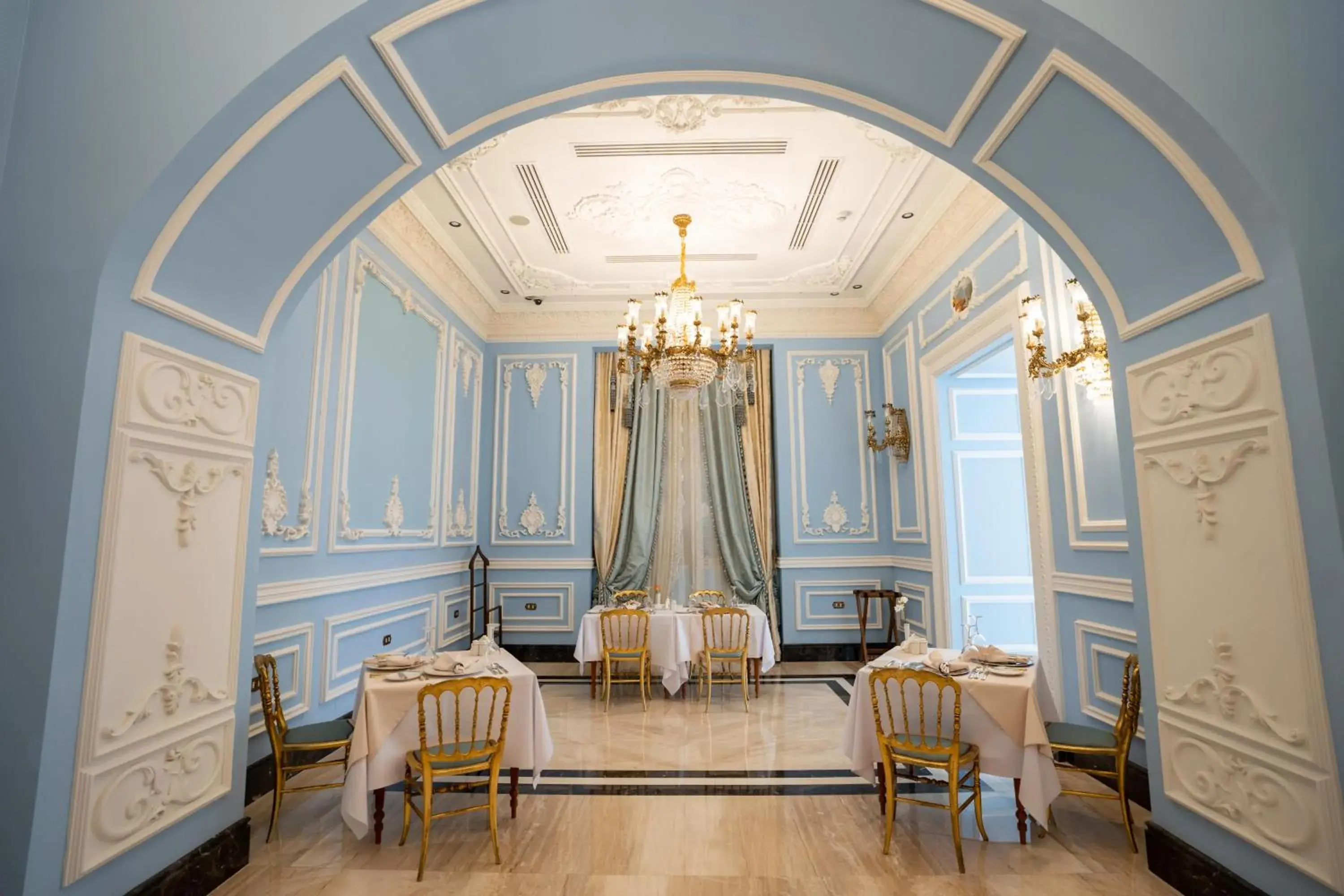 Restaurant/places to eat, Bed in Rixos Montaza Alexandria Restaurant/places to eat, Bed in Rixos Montaza Alexandria