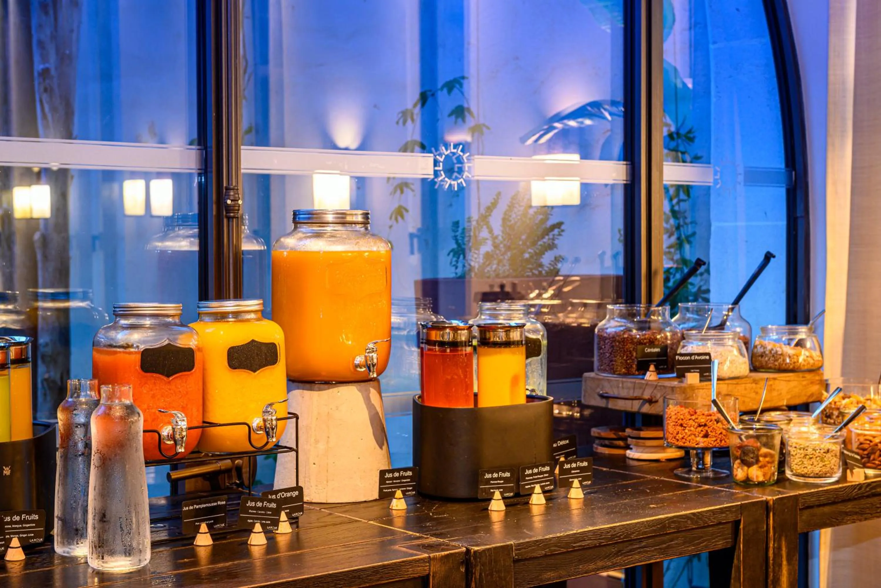 Restaurant/places to eat in L'Isle de Leos Hotel & Spa - MGallery Collection