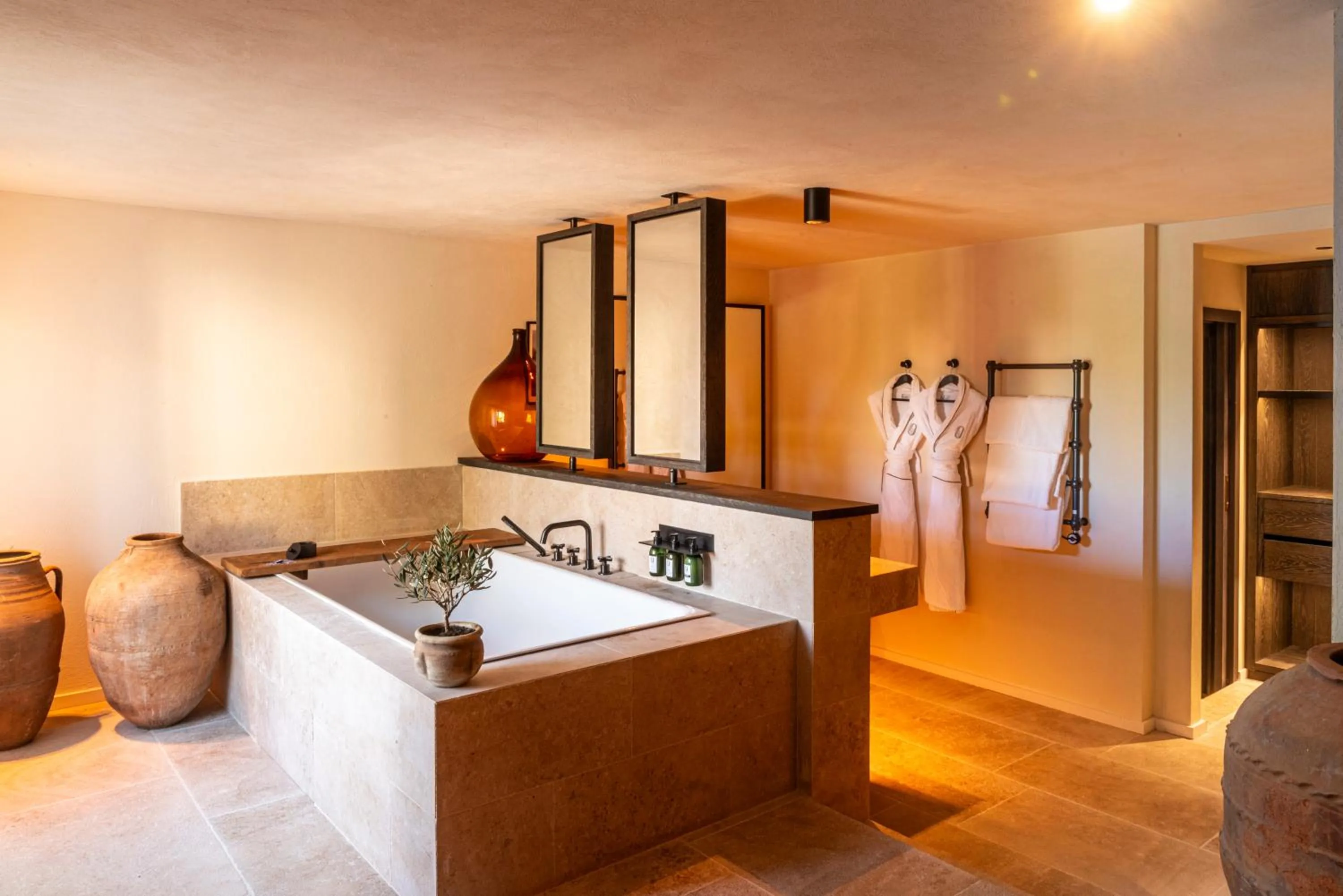 Bed in L'Isle de Leos Hotel & Spa - MGallery Collection