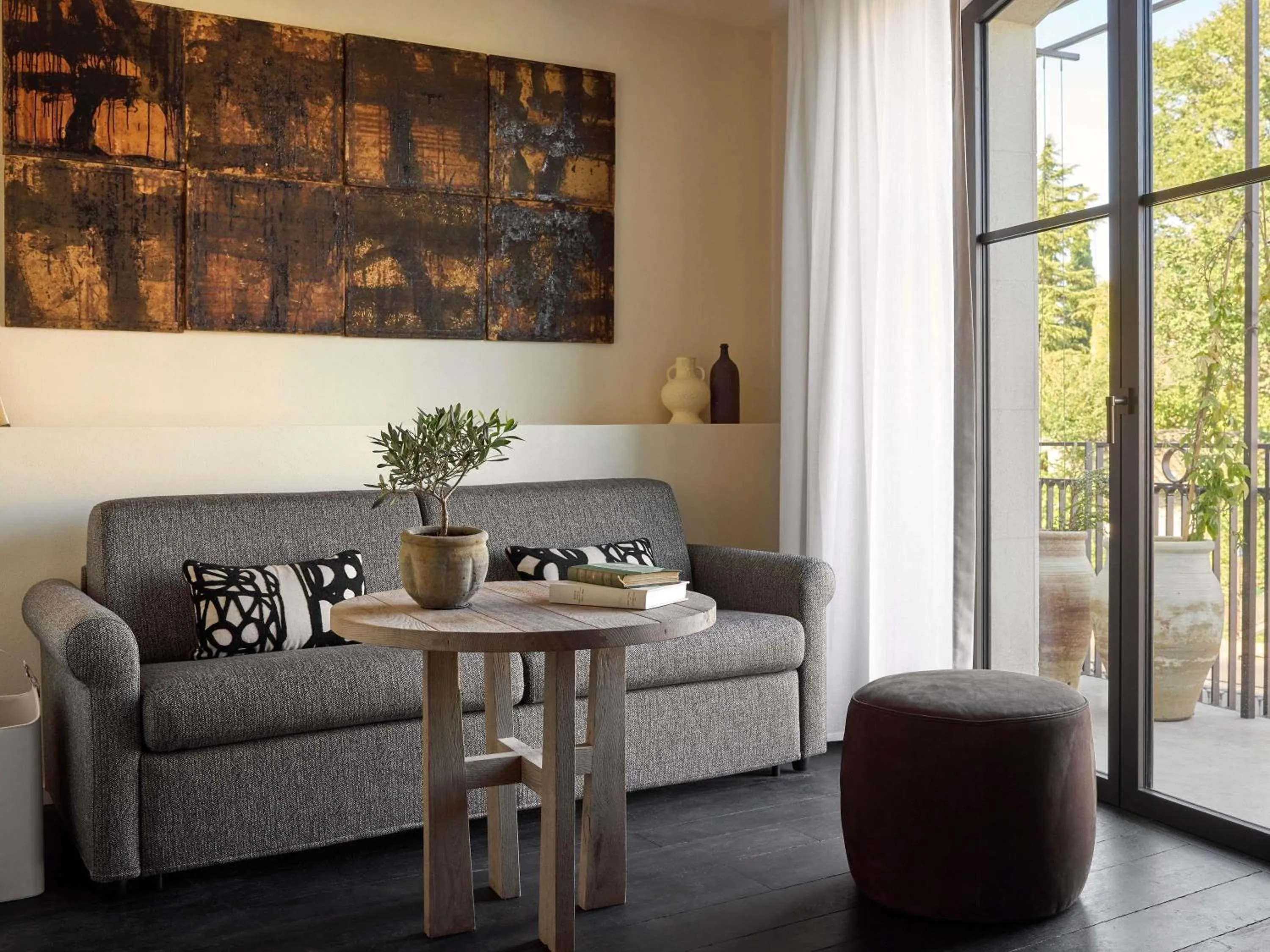 Bedroom in L'Isle de Leos Hotel & Spa - MGallery Collection