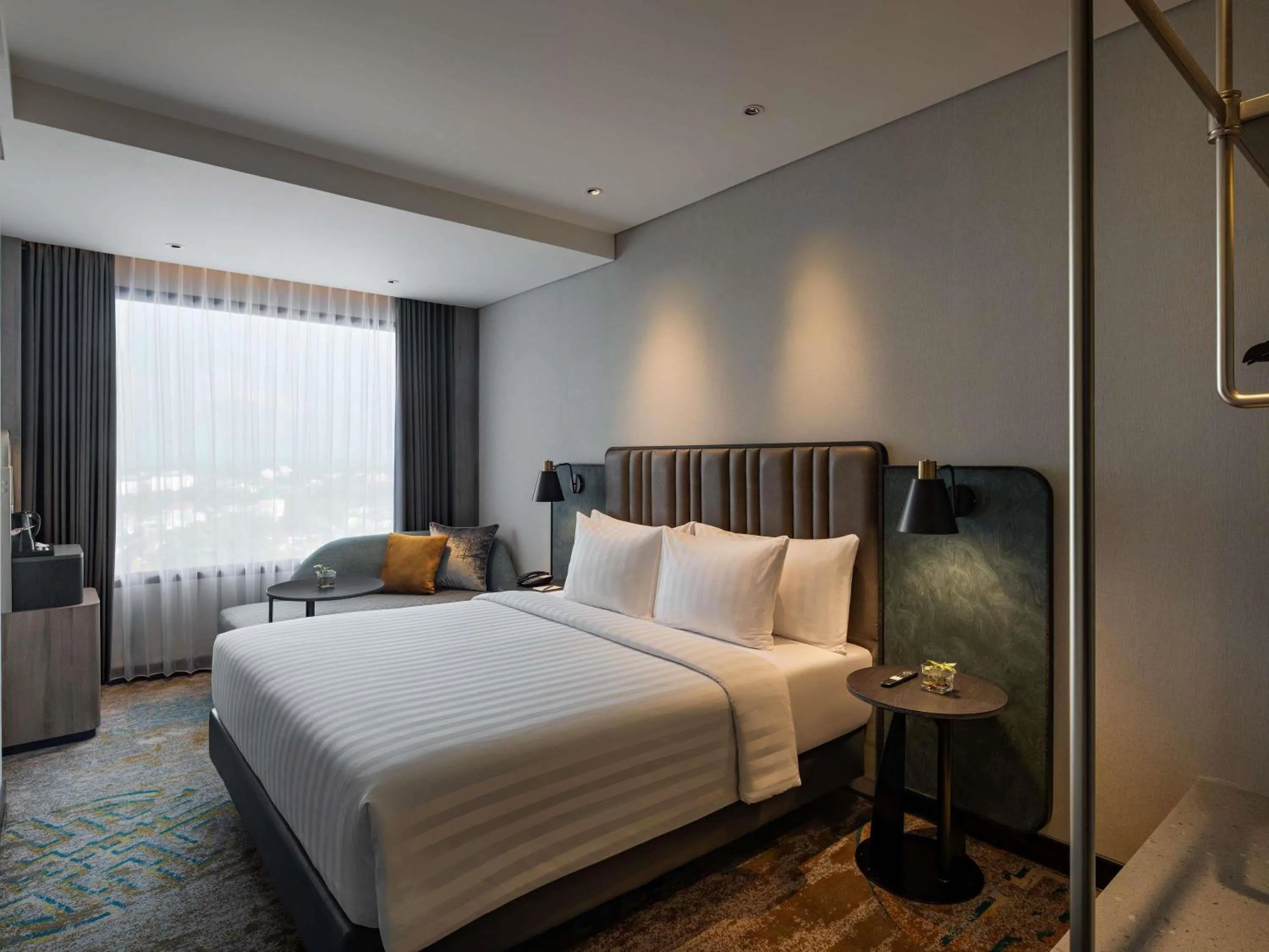 Bedroom, Bed in Mercure Madiun