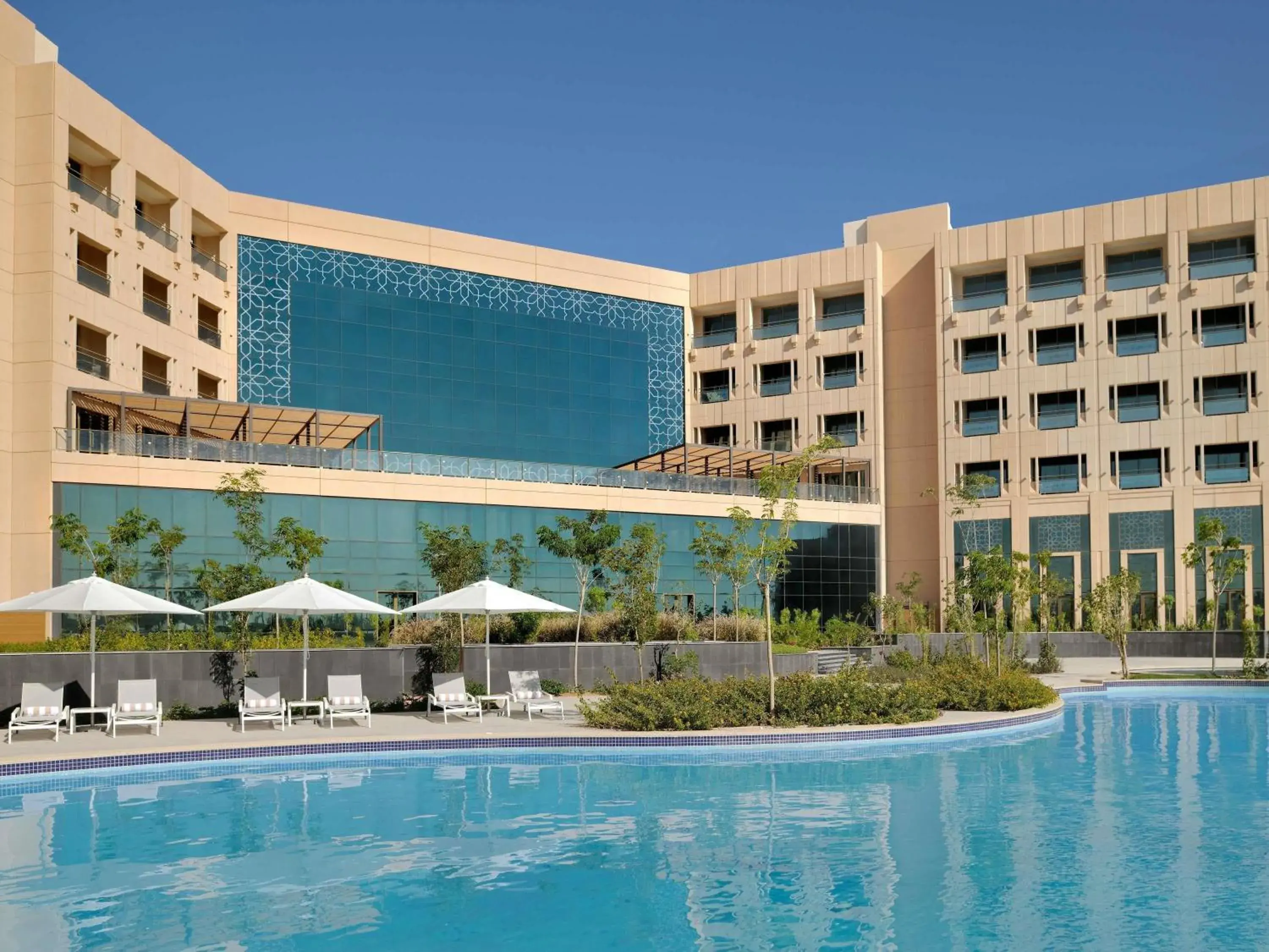 Property building in Mövenpick Hotel Waad Al Shamal Property building in Mövenpick Hotel Waad Al Shamal