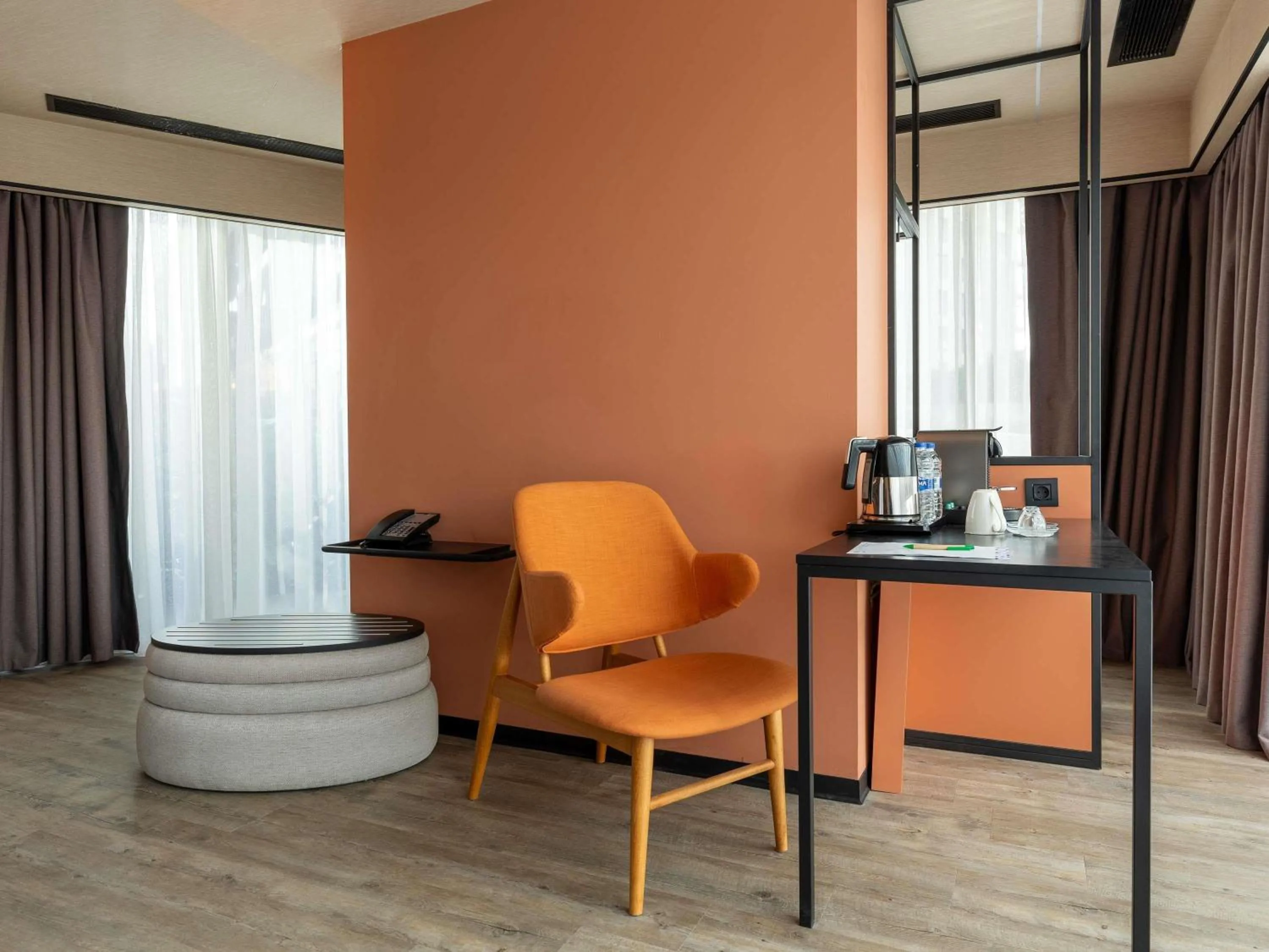 Bedroom in Novotel Istanbul Bomonti