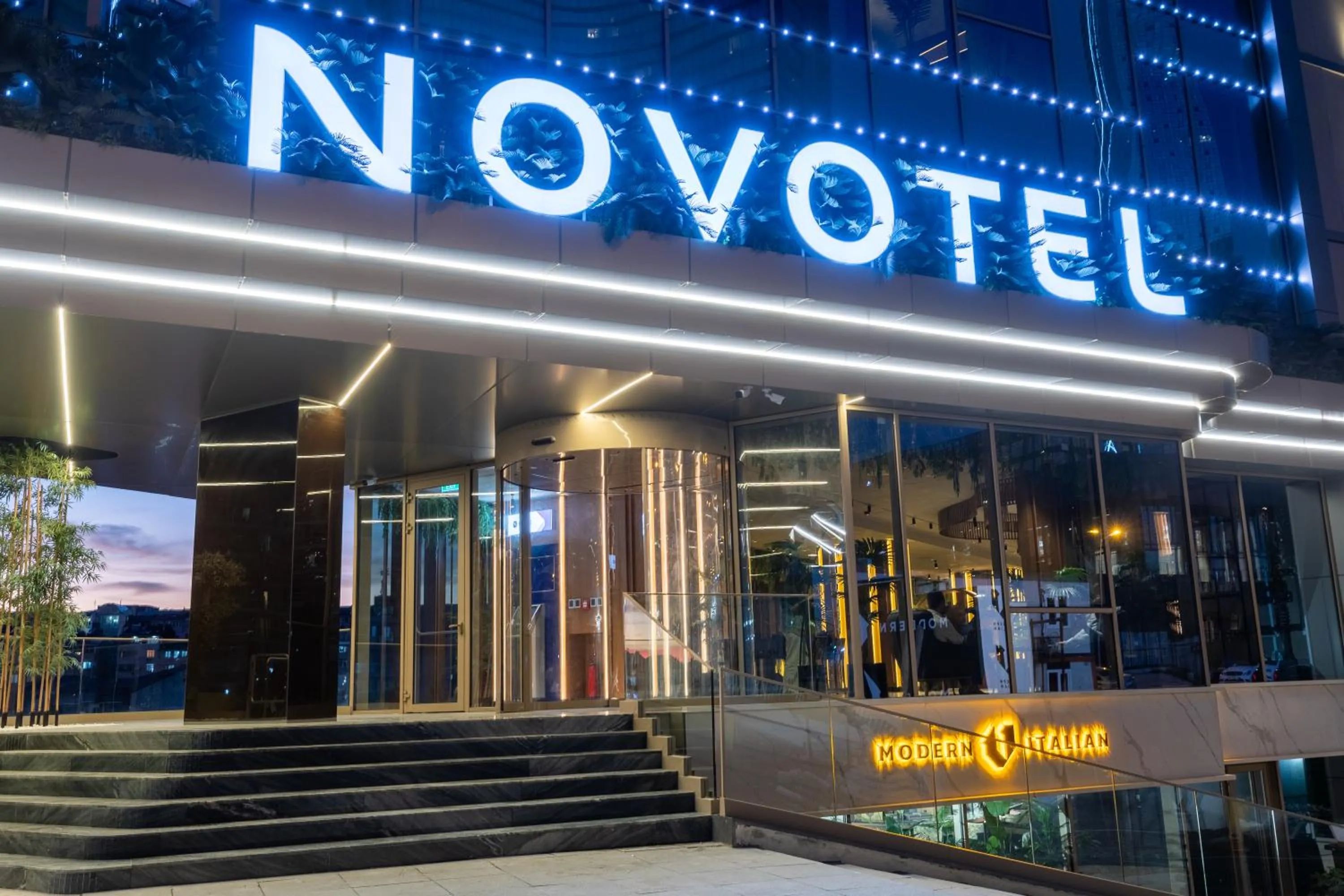 Facade/entrance in Novotel Istanbul Bomonti
