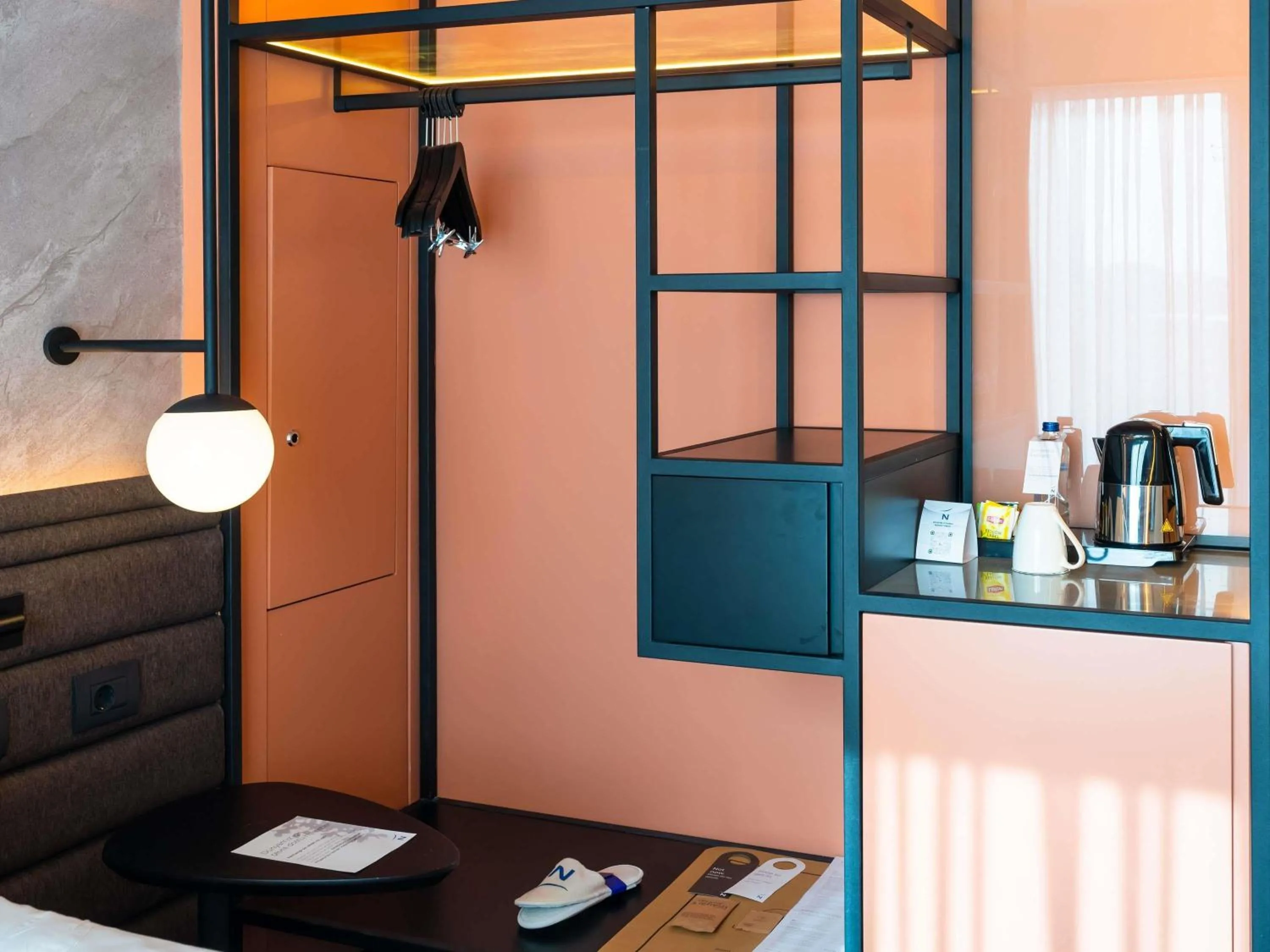 Bedroom in Novotel Istanbul Bomonti