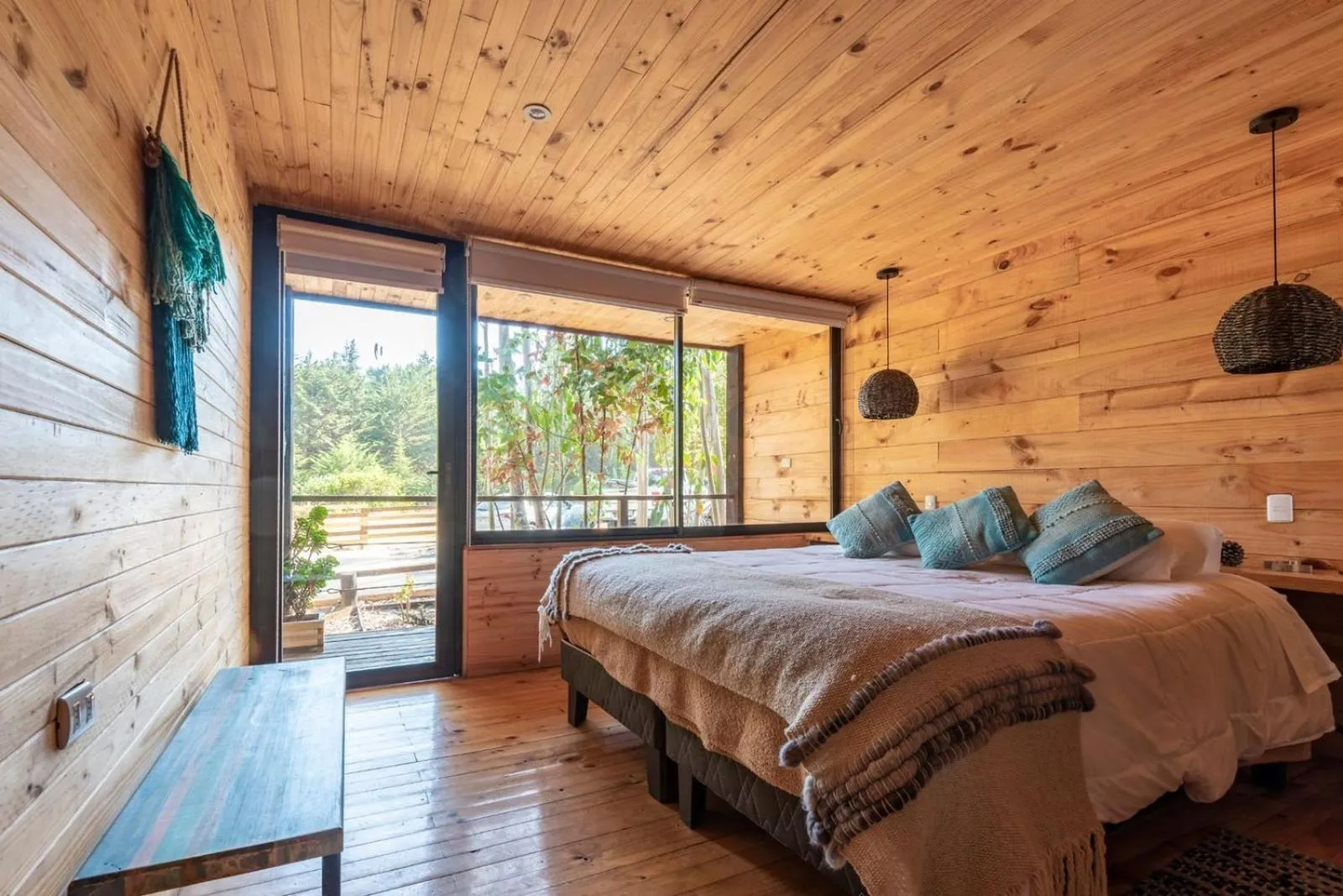 Bed in Tripanko Lodge & Bungalows