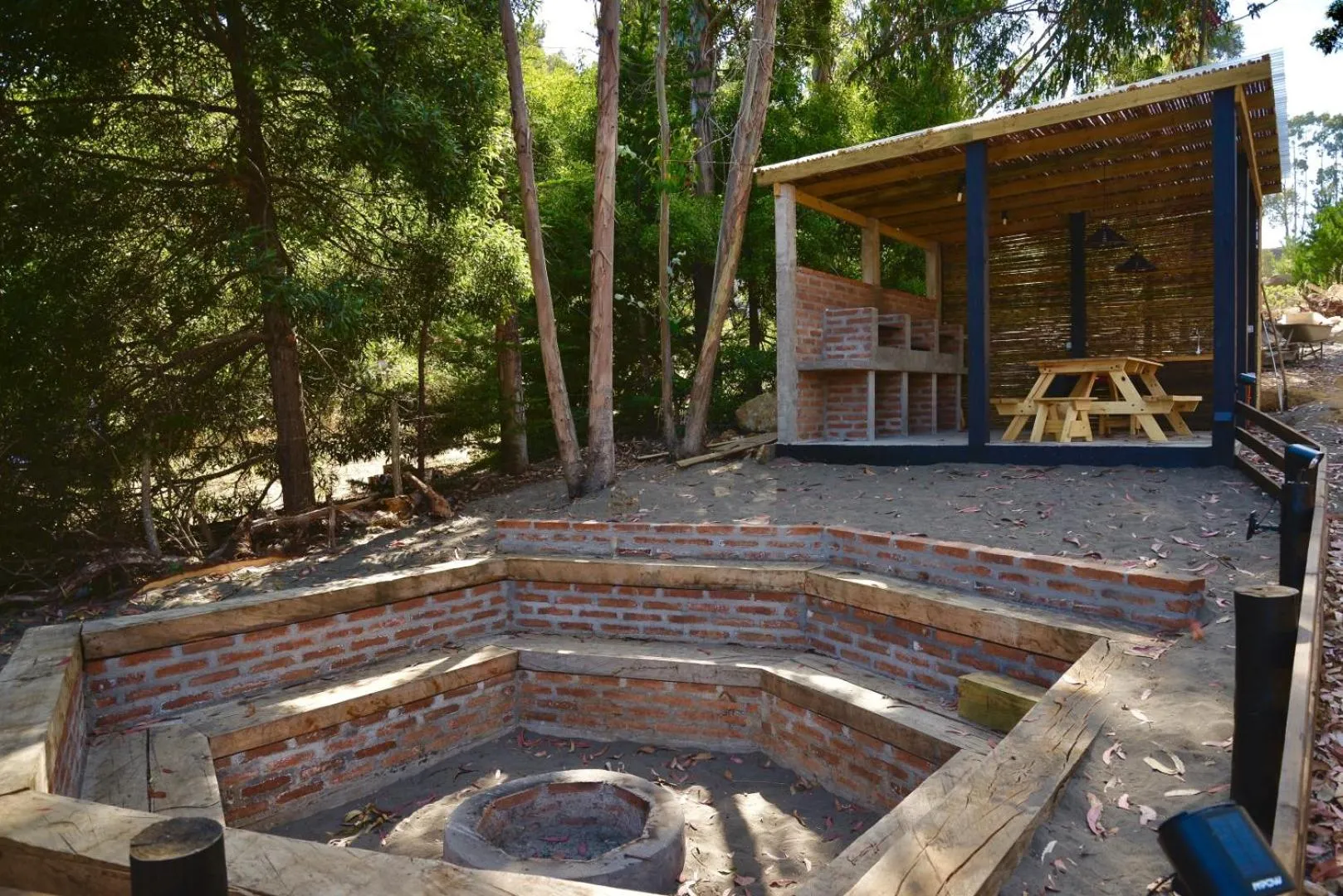 Patio in Tripanko Lodge & Bungalows