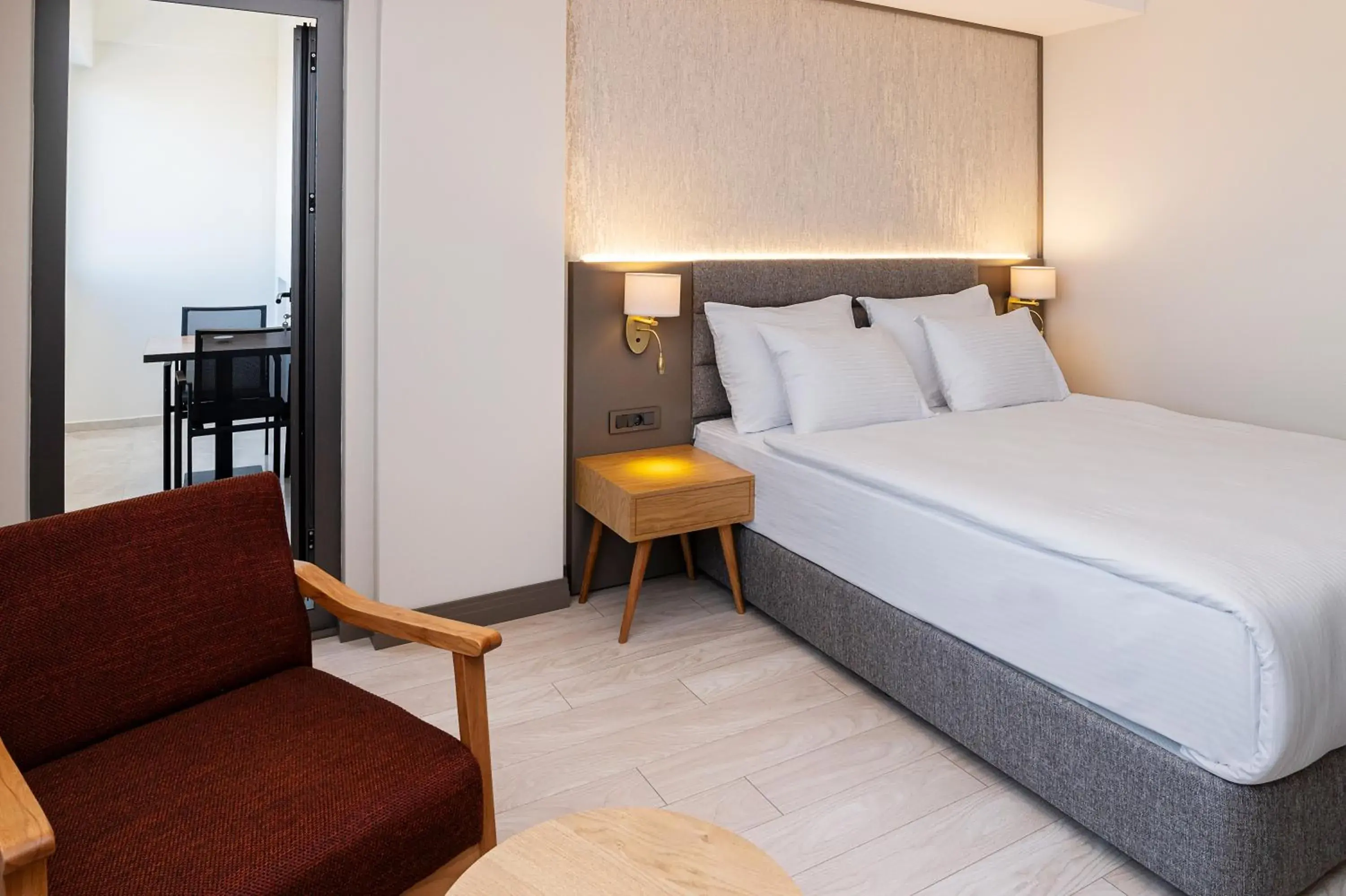 Deluxe Double Room with Balcony in The Emporia Hotel Deluxe Double Room with Balcony in The Emporia Hotel