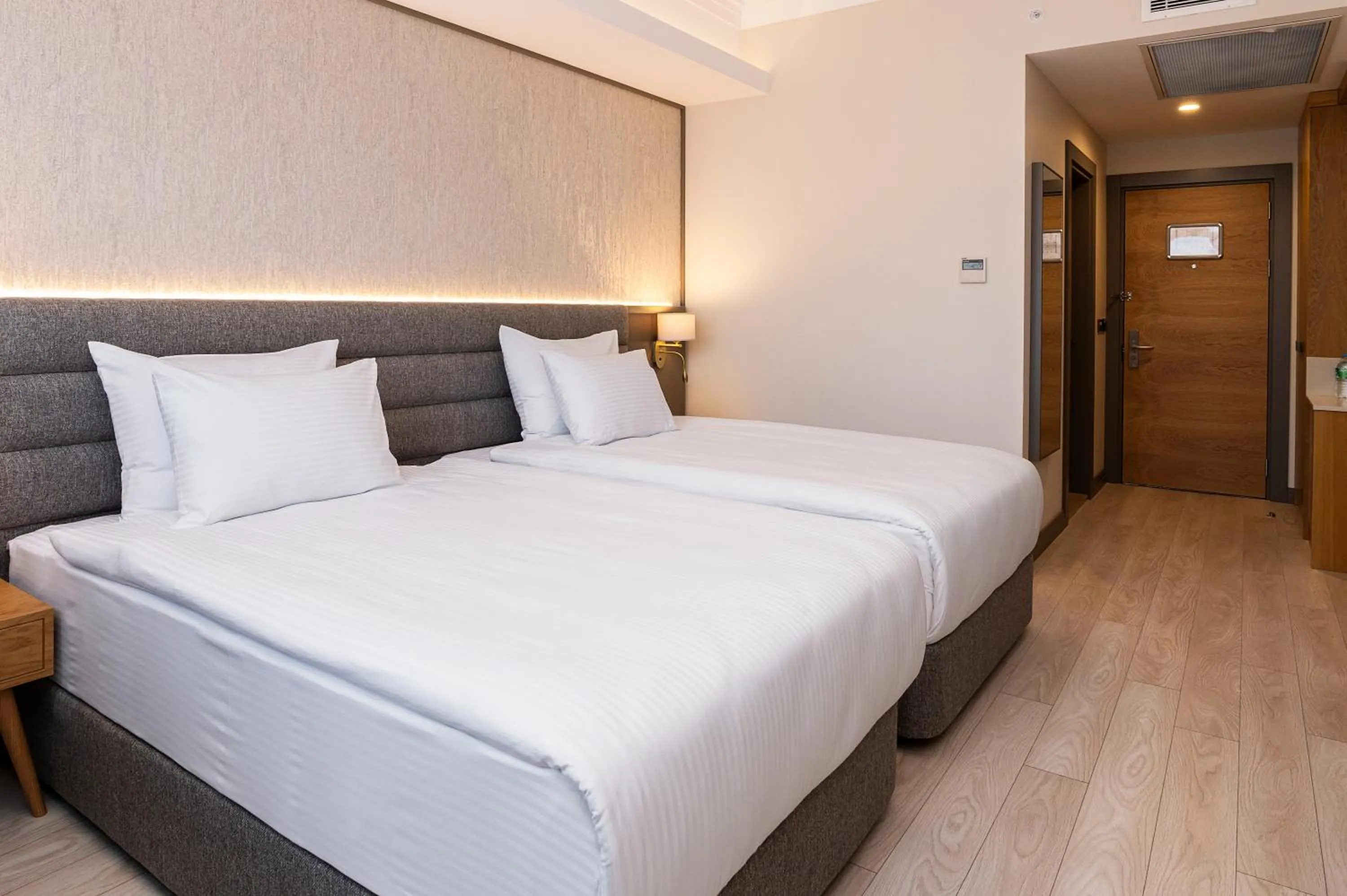 Bedroom, Bed in The Emporia Hotel