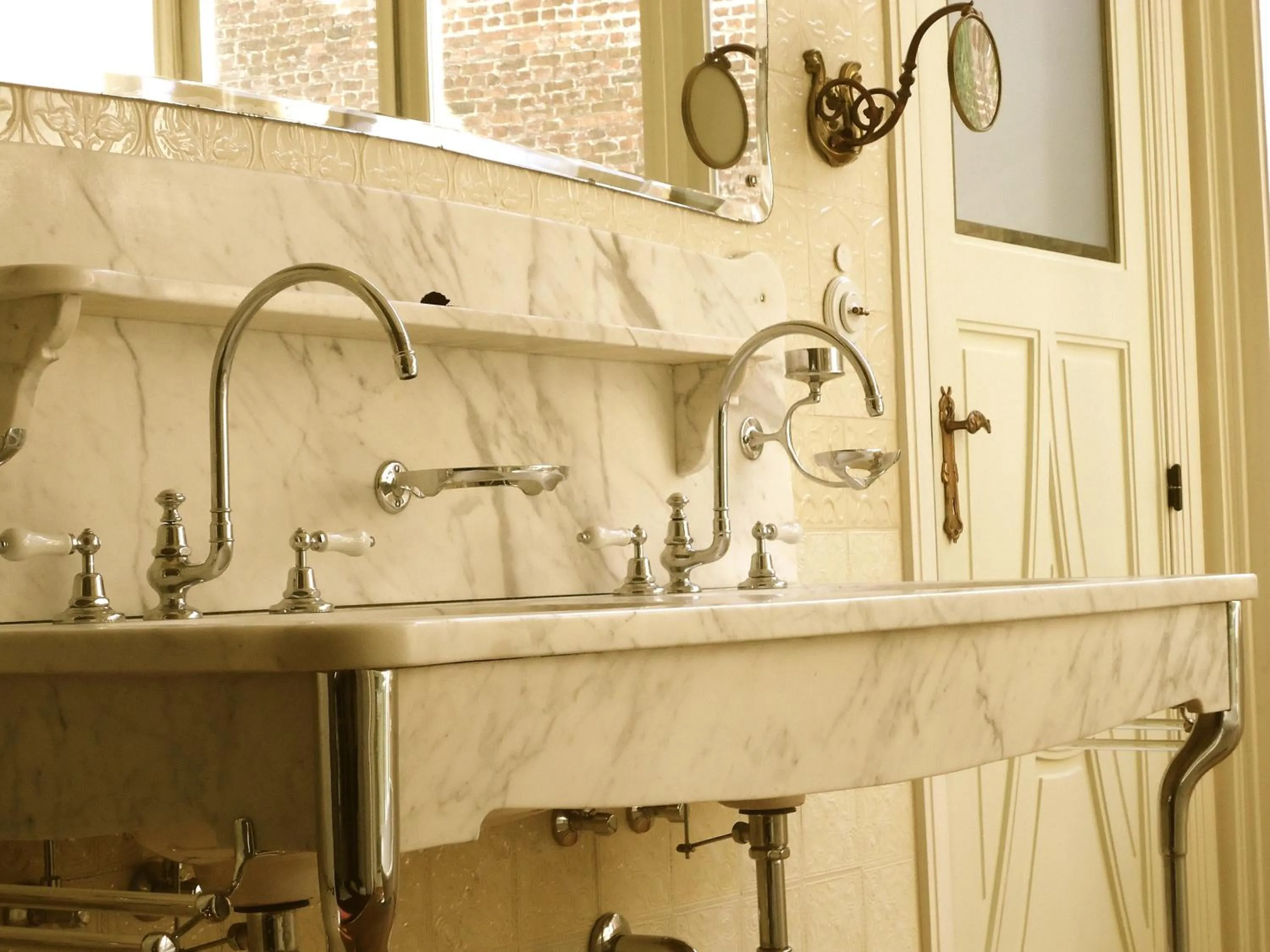 Bathroom in Maison Flagey Brussels